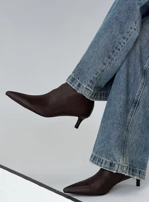 Flexible Step Compact Build Billini Faren Boots Chocolate