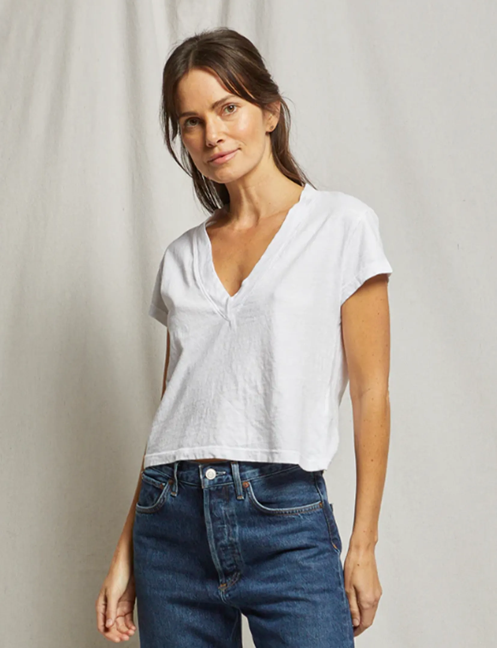 Alanis Recycled V-Neck, White Comfy Design Non-toxic