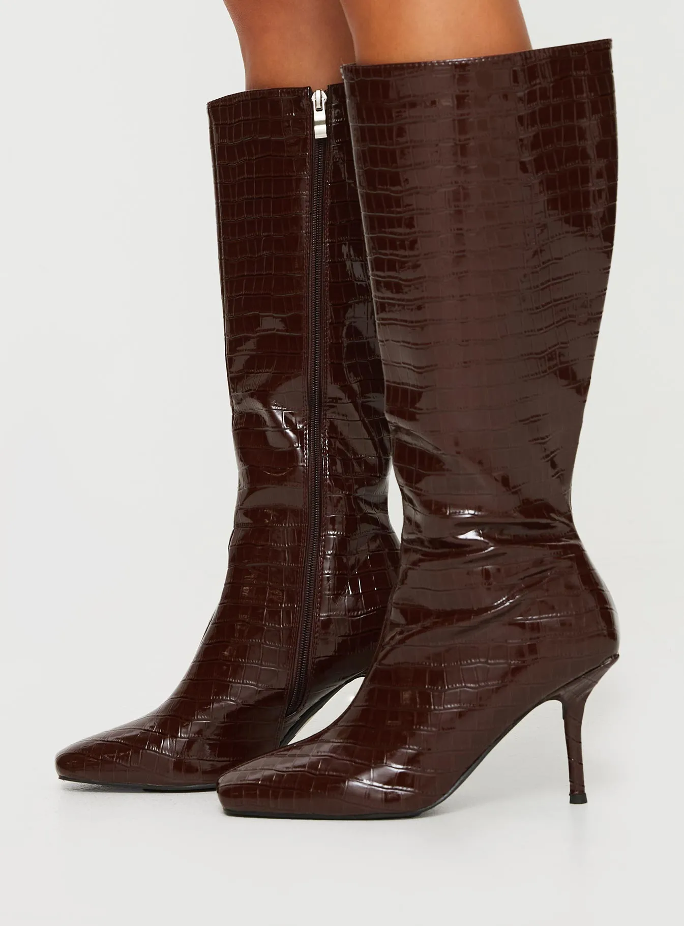 Alexx Knee High Boots Burgundy Shock Dissipation Training