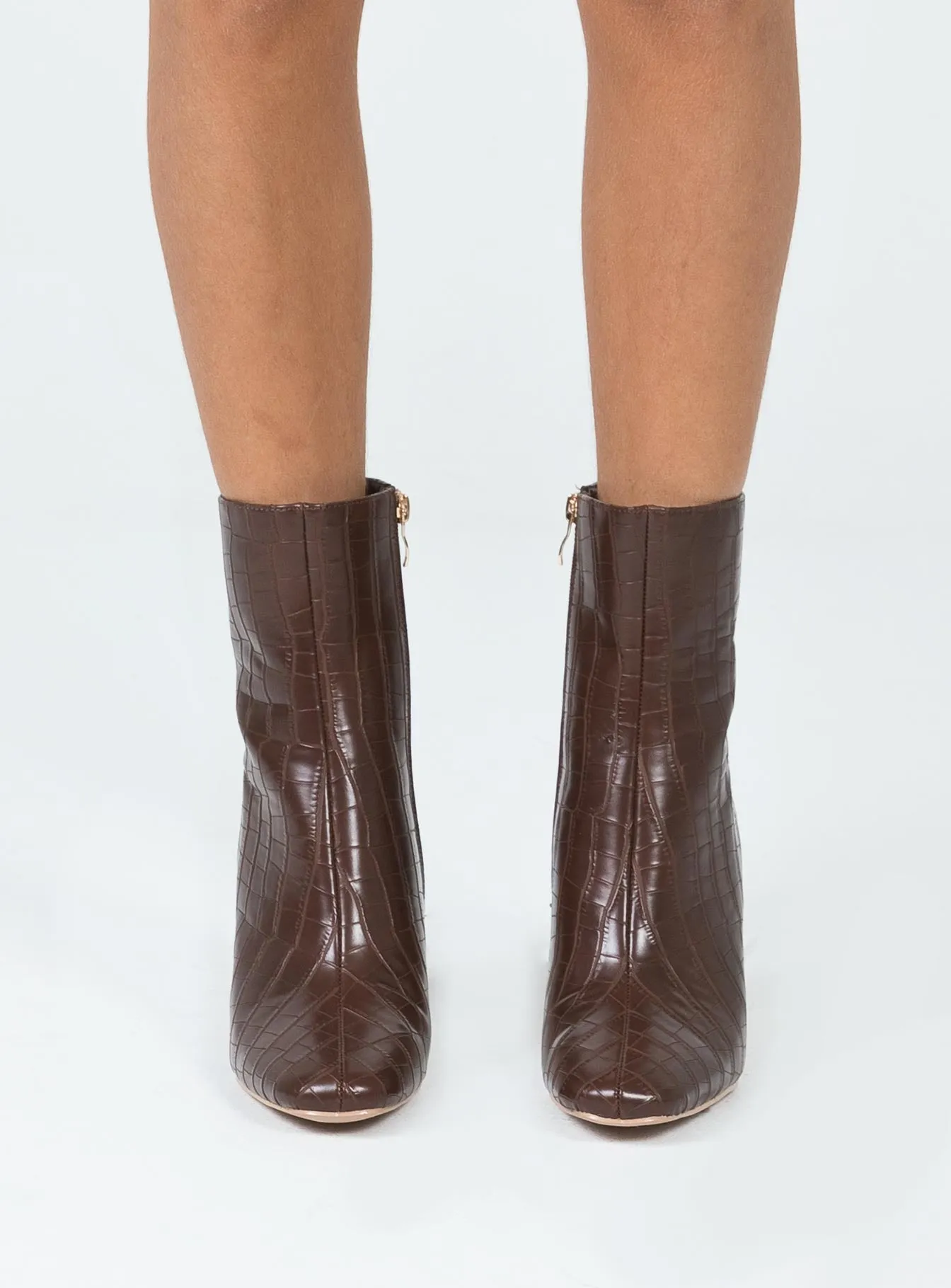 Thriller Boots Brown Croc Skate Vibe