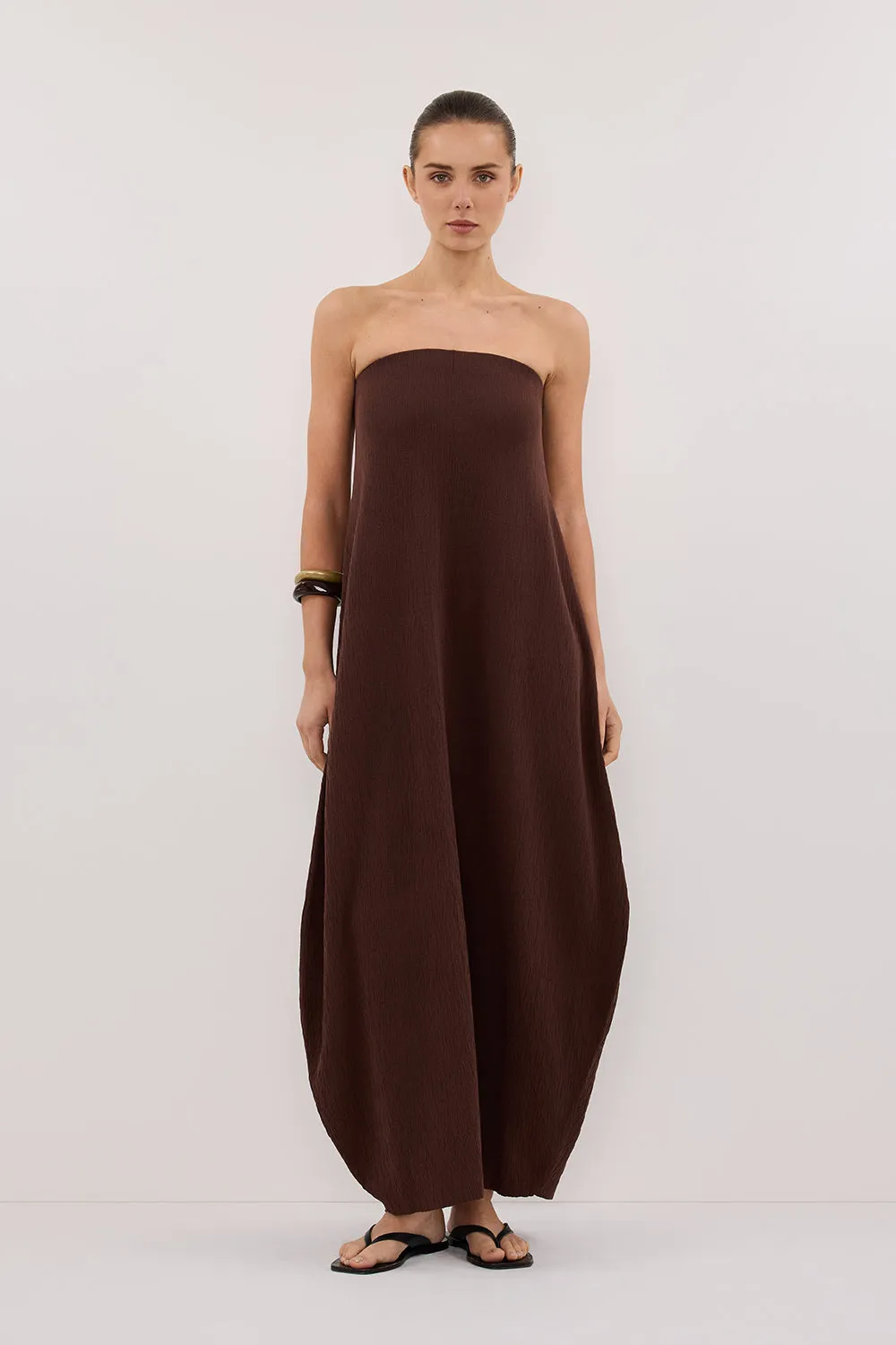 ALIAS CHOC TEXTURED KNIT STRAPLESS MIDI DRESS Tailored Fit