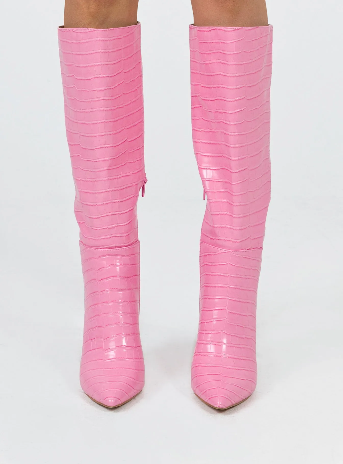 Icon Boot Pink Croc Shock Ease Street Performance Fit