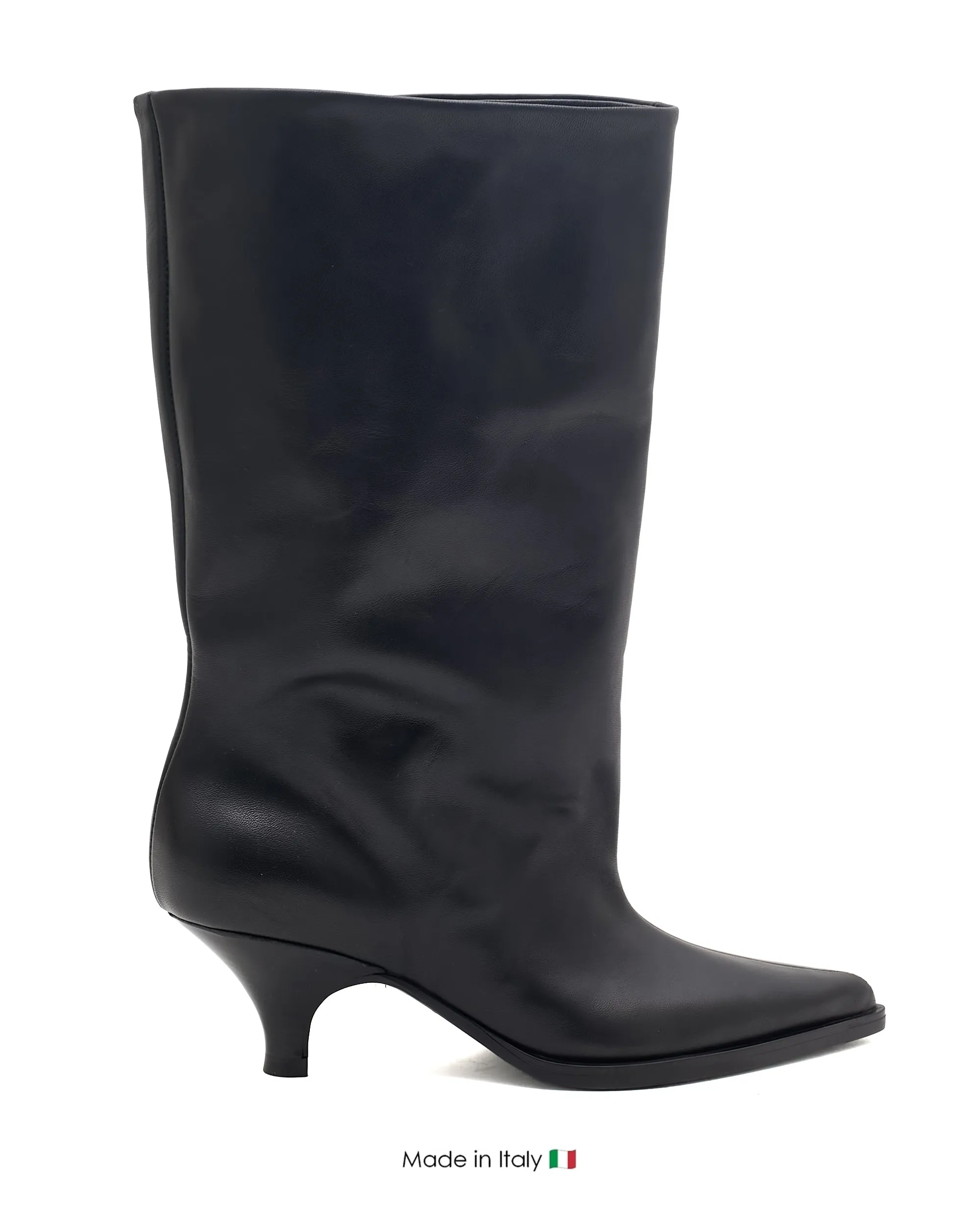 Cushioned Step Weekend Wanderer Flexible Shaft Design E4303 Black Boot Leather