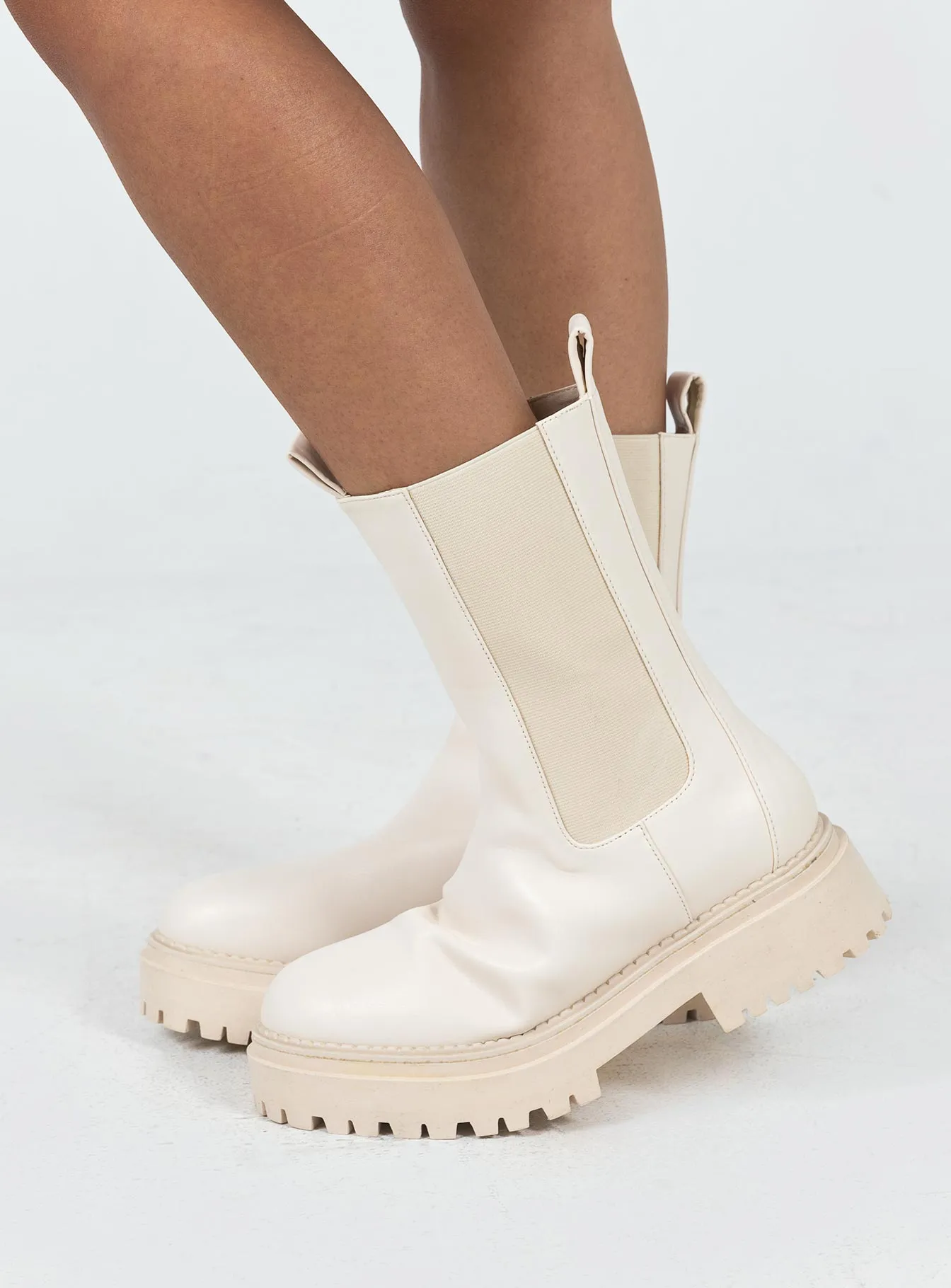 Modern Baker Boots Vanilla