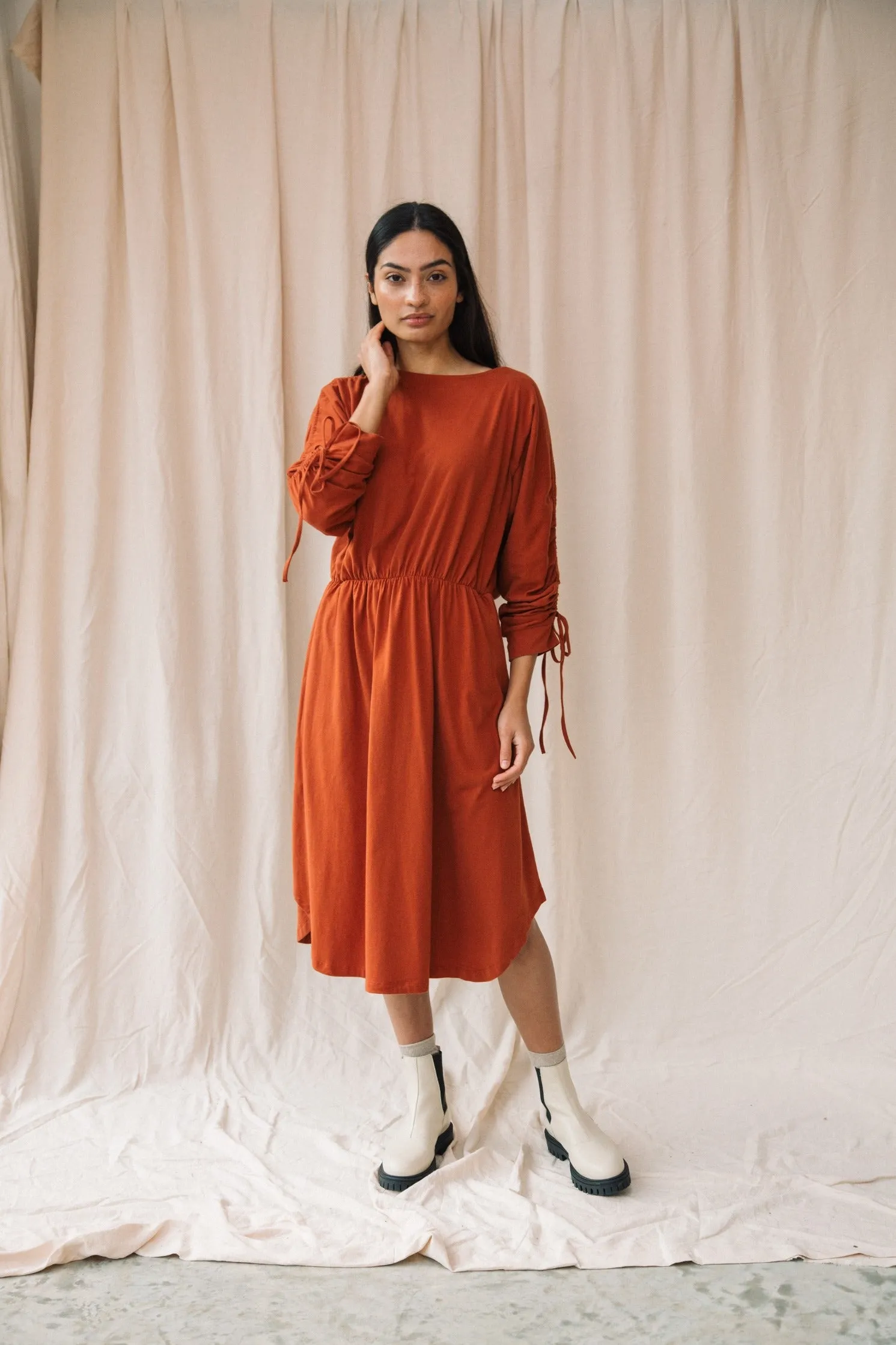 Stretchable Luxurious Feel Azalea Organic Cotton Jersey Dress in Paprika