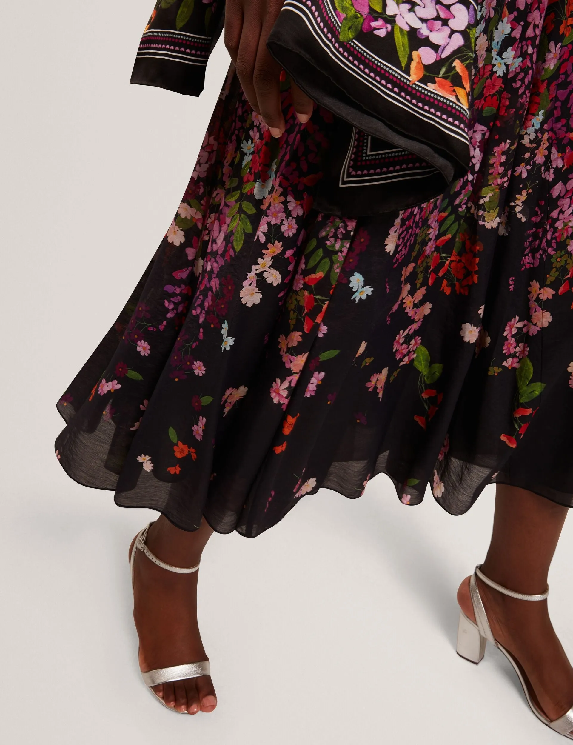 AZHA | BLACK tech fabric