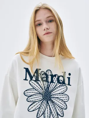 SWEATSHIRT FLOWERMARDI NEEDLEWORK_WHITE NAVY Comfy Layer button detail