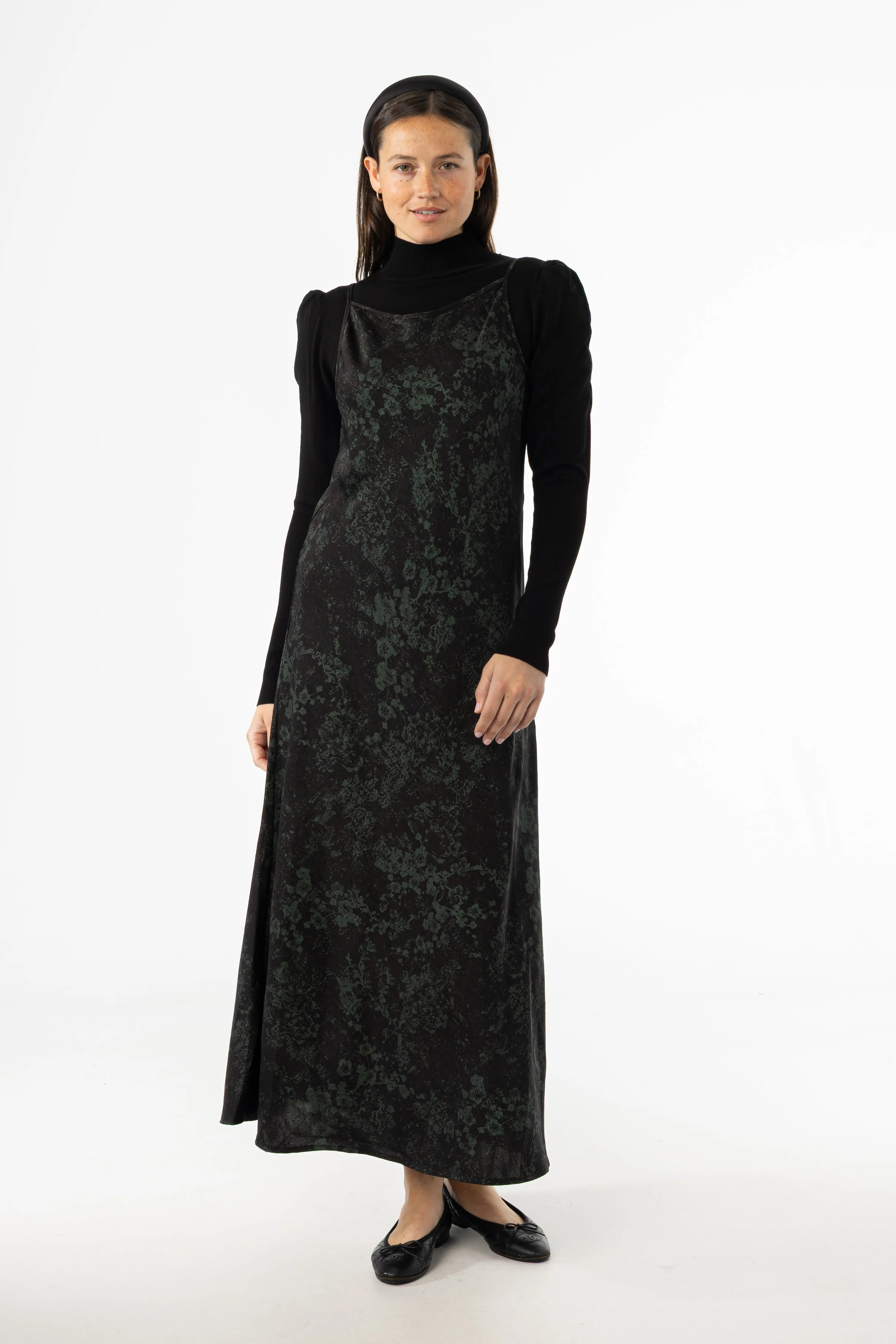 Texture Soft Black & Green Printed Slip Dress