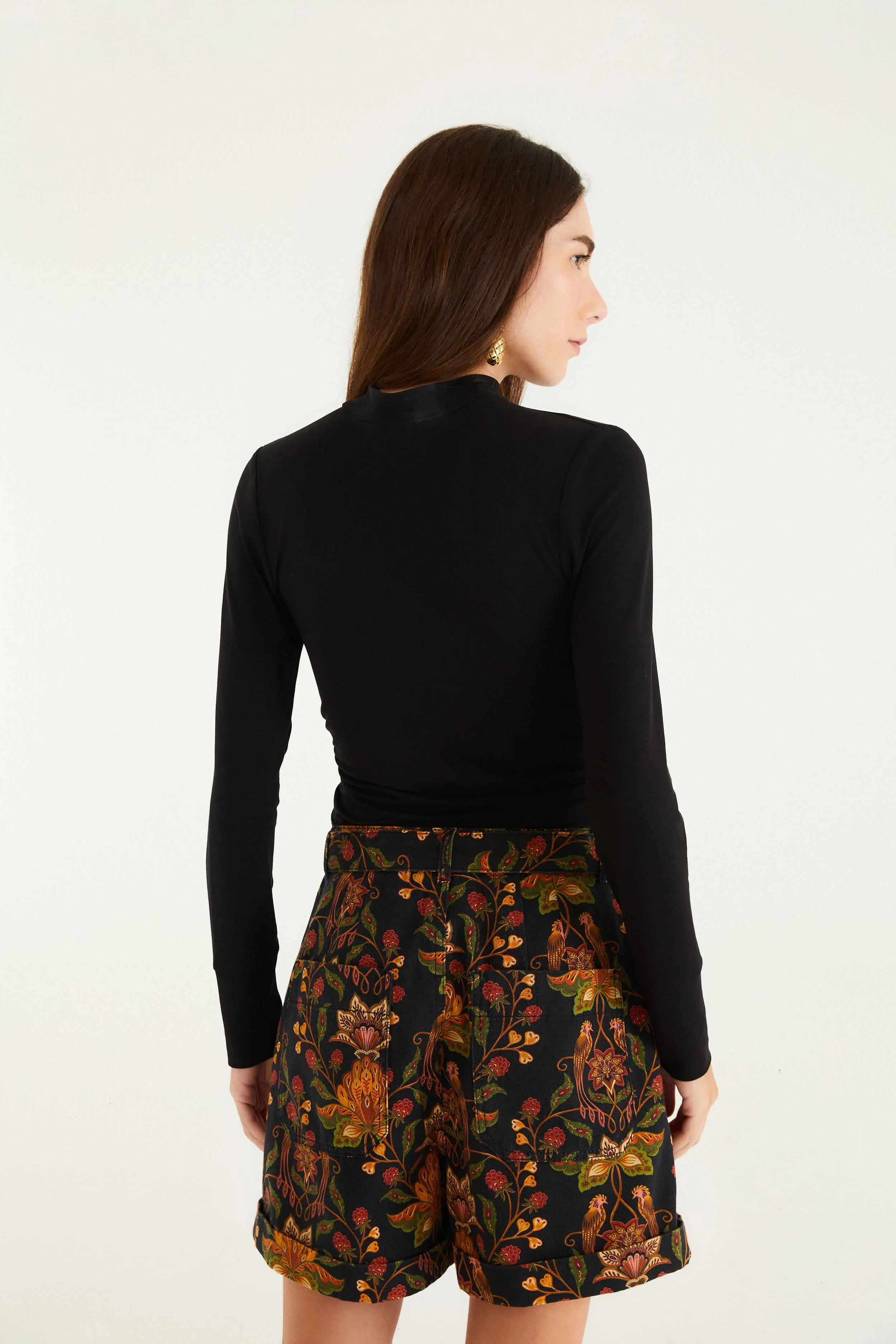 Anti-bacterial Breezy Stretch Black Berry Garden Shorts