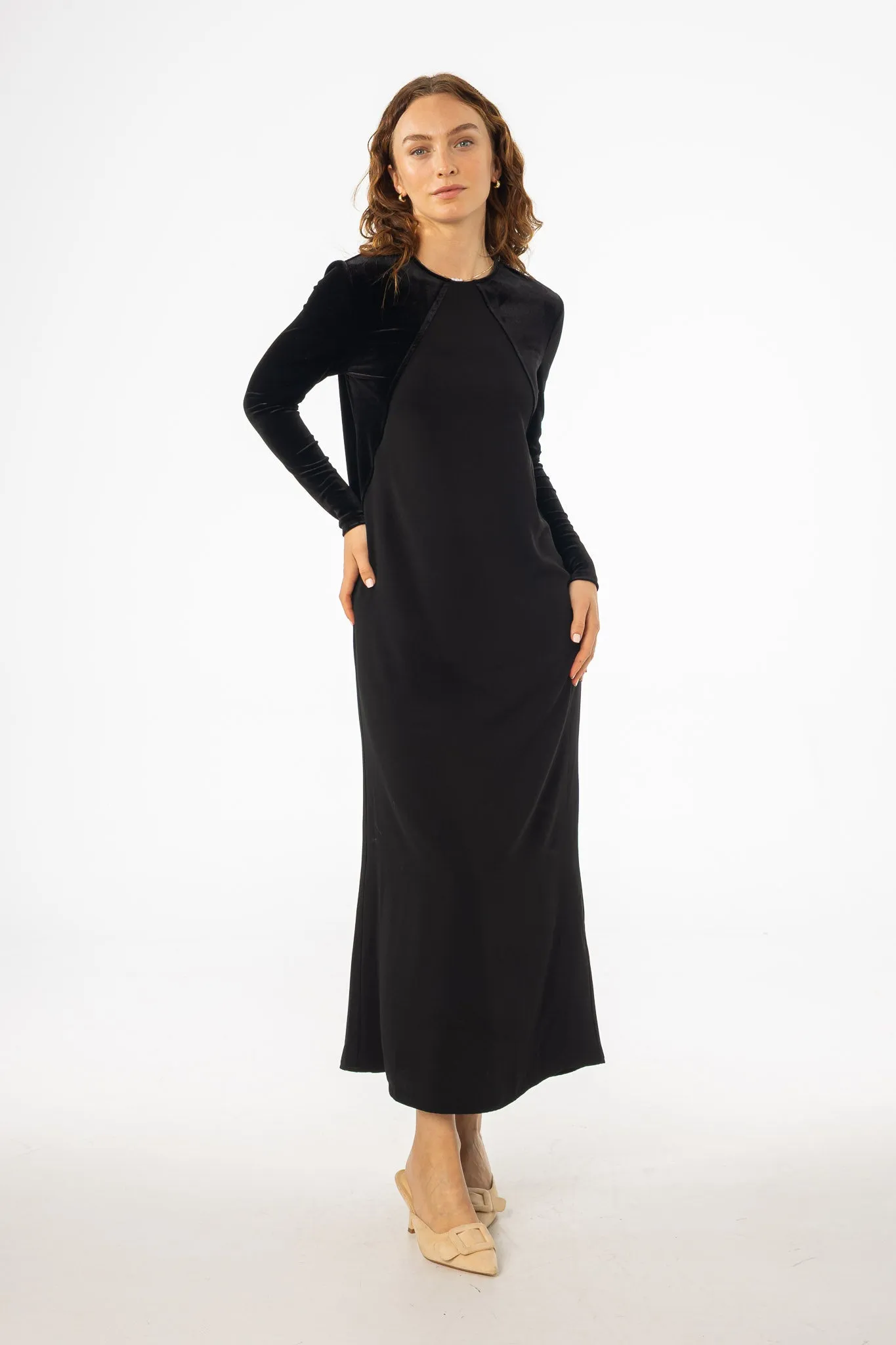 Black Mixed Fabric Maxi Dress Timeless Style Wear