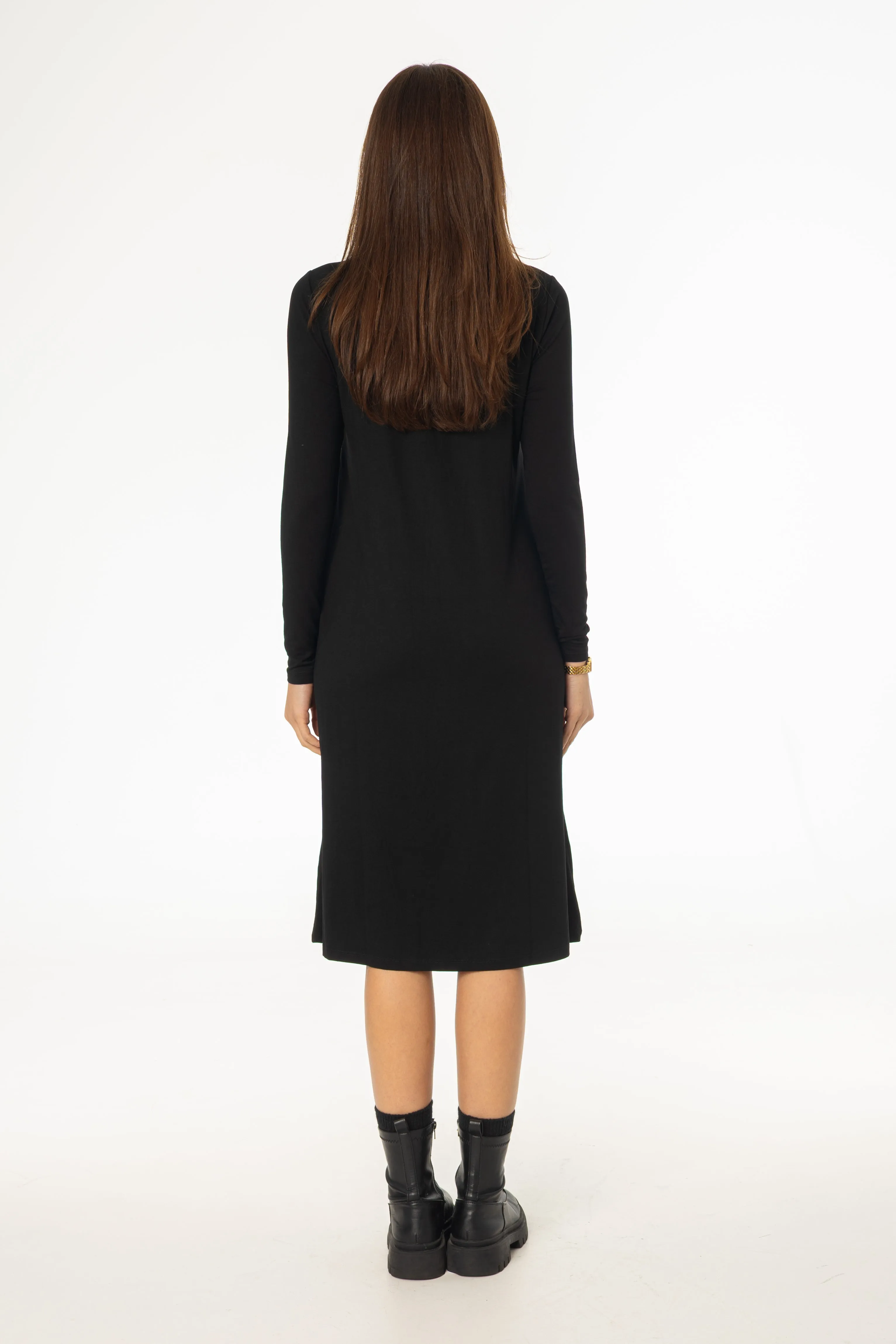Retro Mood Black Turtleneck Swing Dress