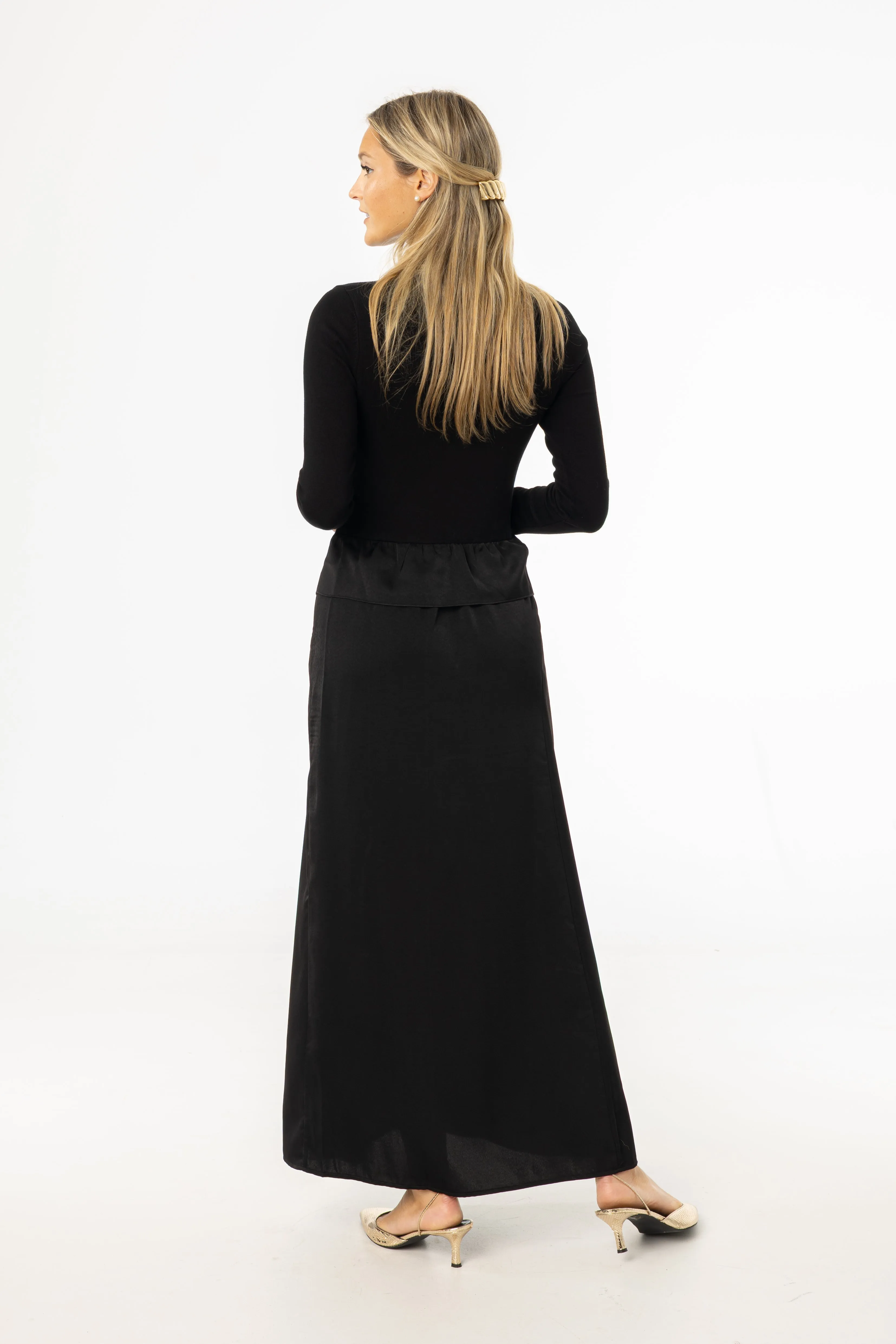 Non-Pilling Black Two Tone Fabric Maxi Dress