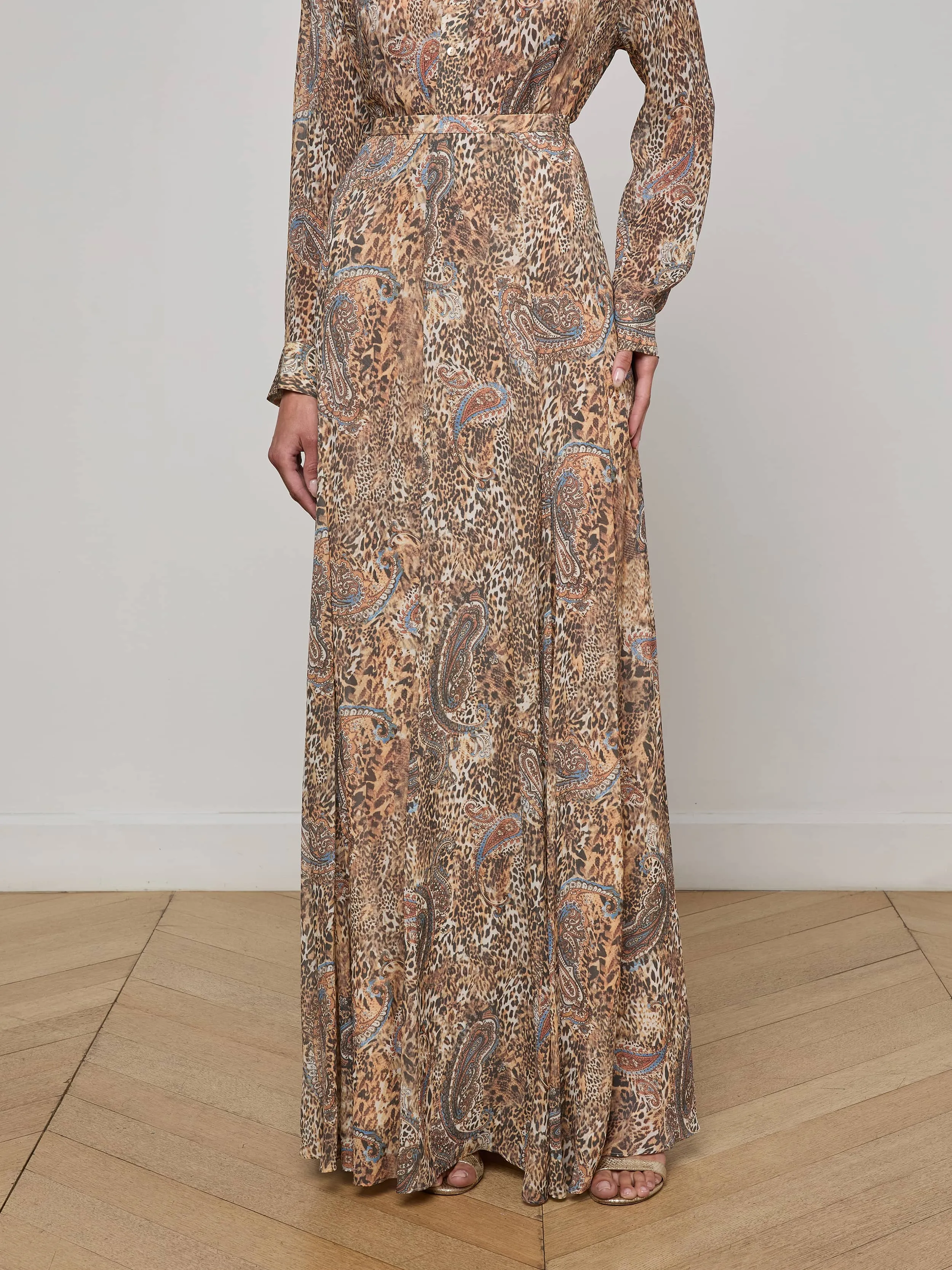 Patricia Maxi Skirt Adjustable Fastening