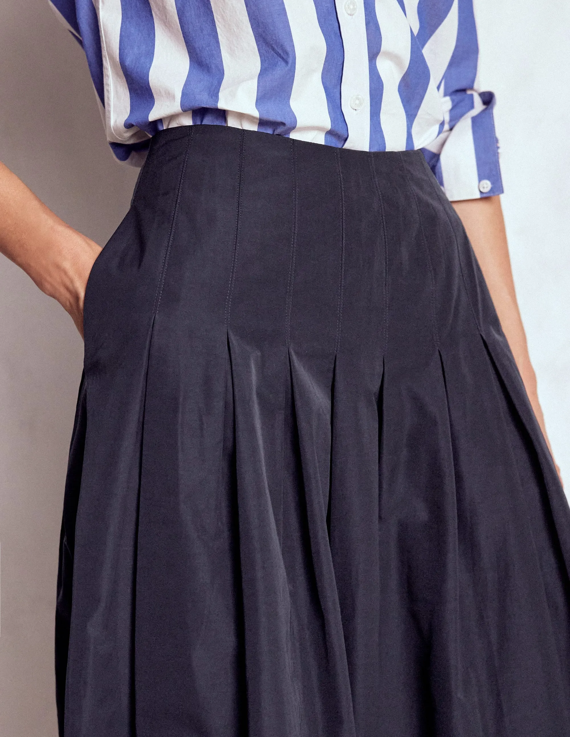 Valentina Taffeta Midi Skirt-Navy Low Maintenance Fabric Texture Focus