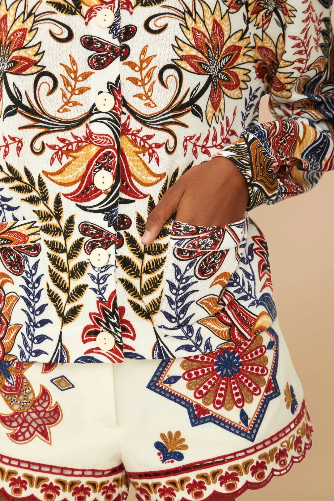 Fall Ready Stretchable Material Off-White Boho Glam Knit Cardigan