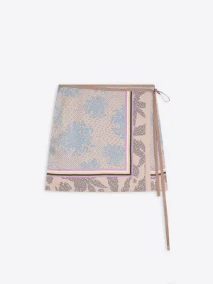 Maximalist look Printed wrap skirt