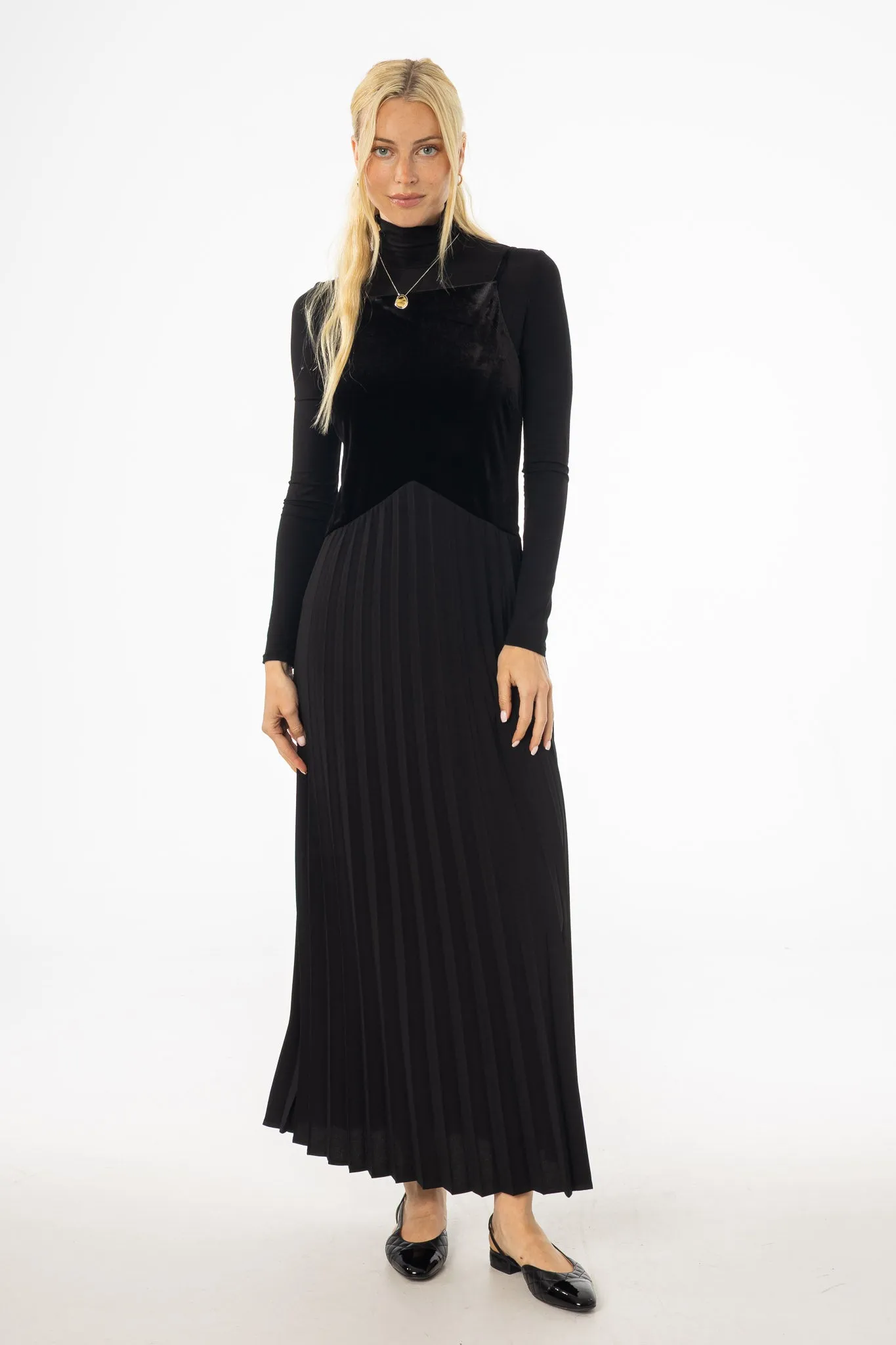 Black Two Tone Fabric Jumper Nature Inspired Calm Touch