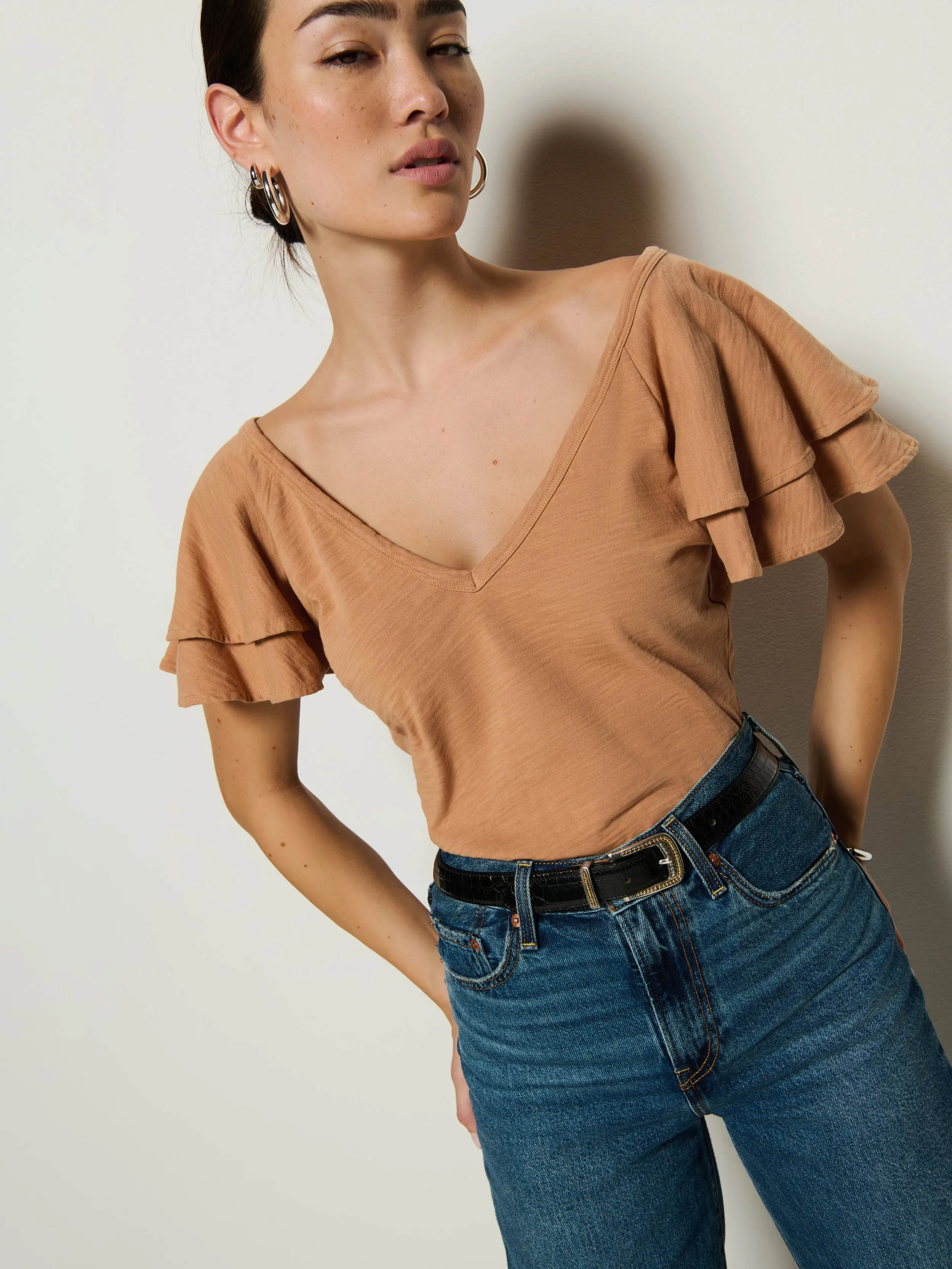 Brushed Interior Lining Versatile Style Cadee Tee