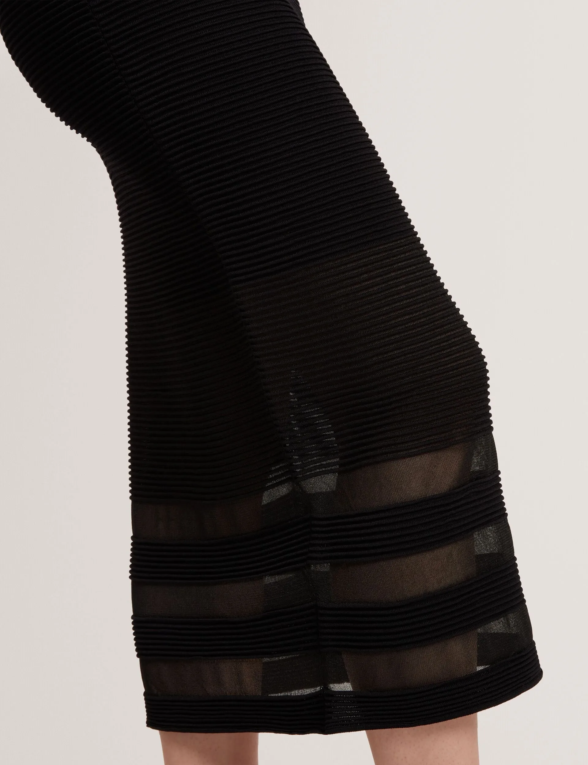 Soft Lines Limited Release CAIRIE | BLACK