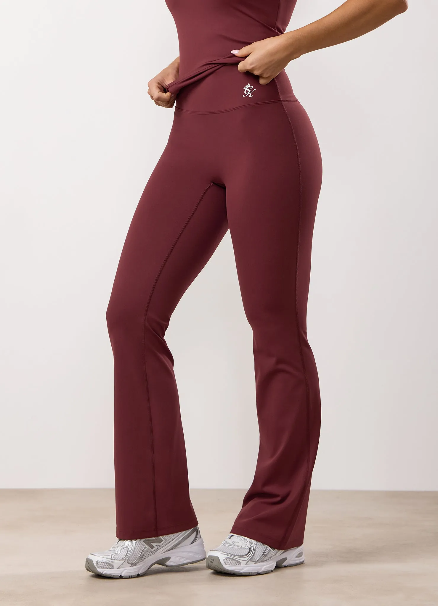 Gym King 365 Flared Yoga Legging Petite - Burgundy Chilly Comfort