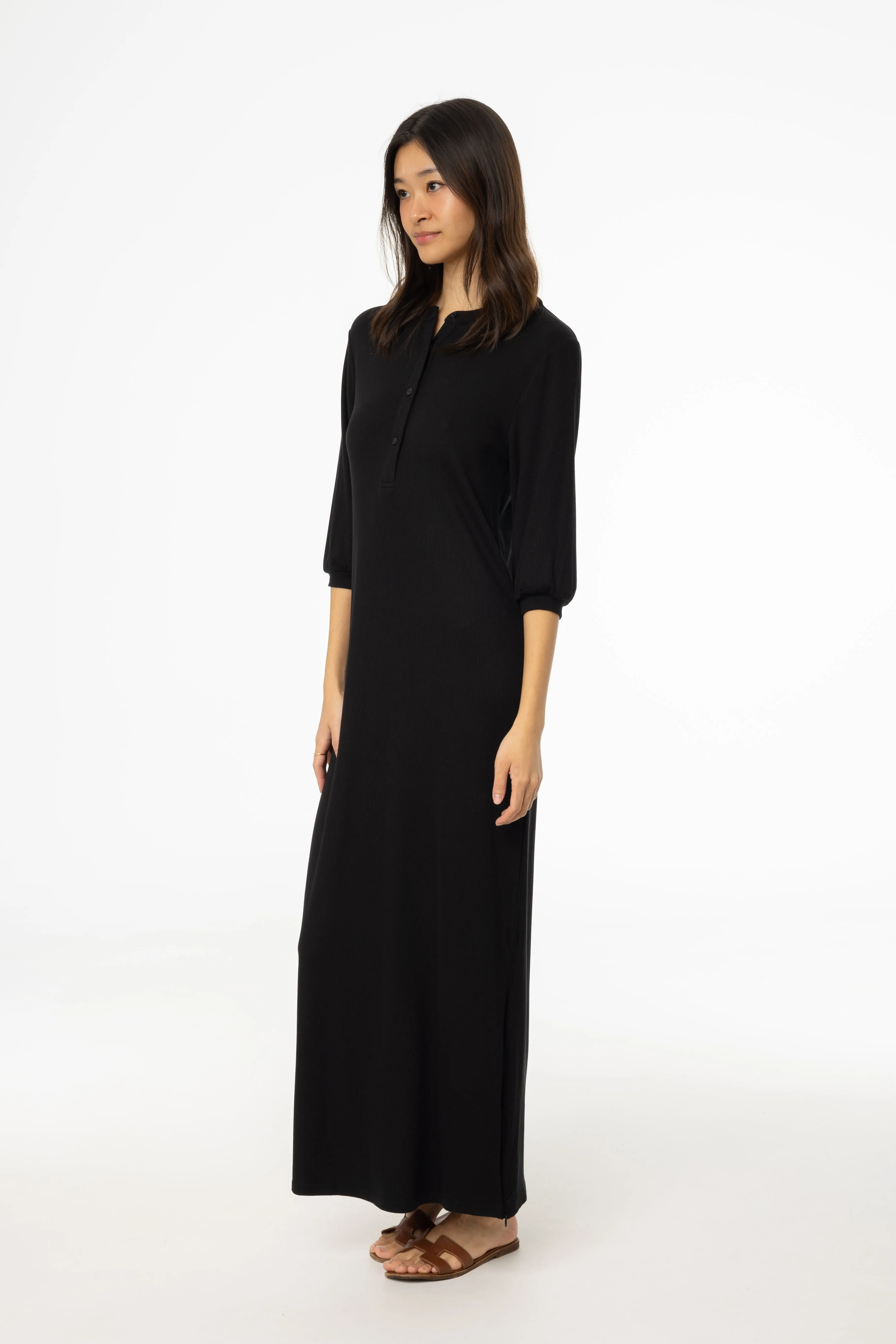 Black 3/4 Sleeve Maxi Dress Chic Fit Wear Pure Lines