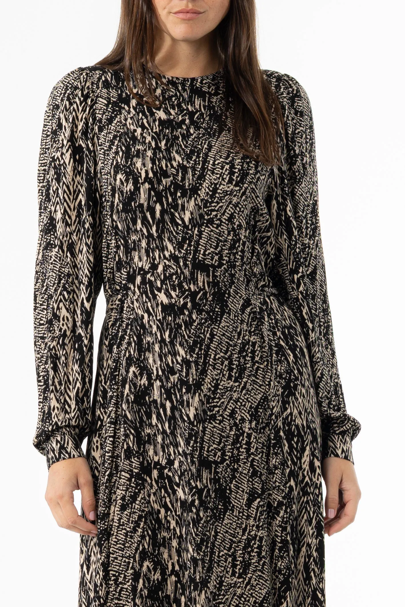 Fine Details Modern Waist Design Black Multi Puff Shoulder Maxi Dress