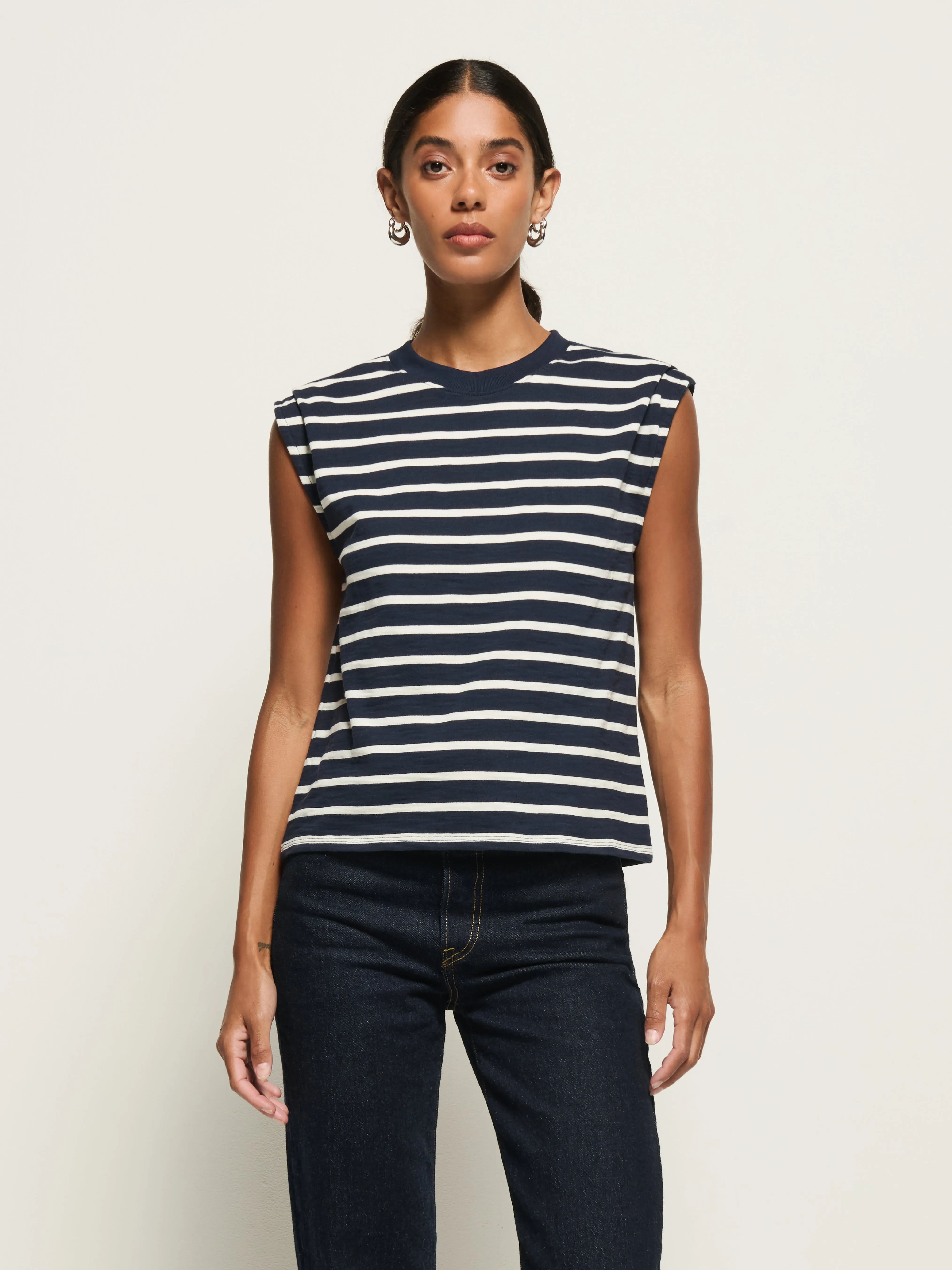 informal gathering Lightweight Layer Marina Muscle Tee