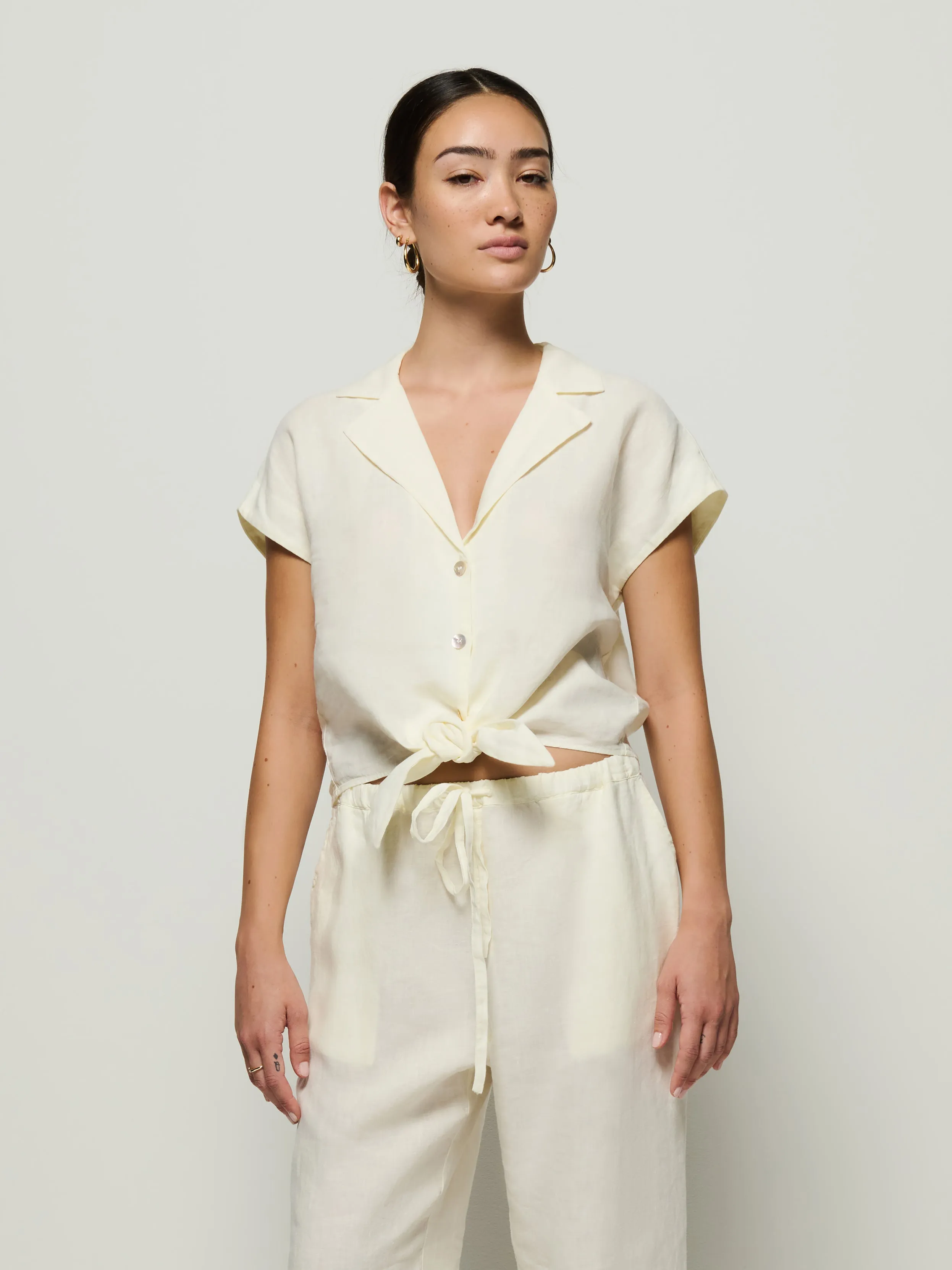 Casual Chic Wear Noemi Tie Top