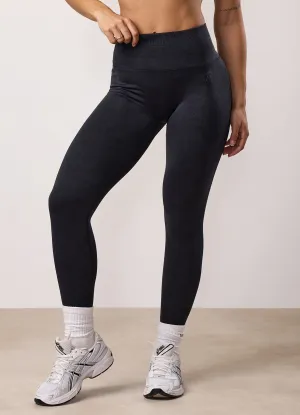 Low Maintenance Gym King Limitless Seamless Sculpt Legging - Black Acid Wash