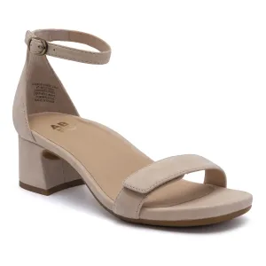 Supportive Core Active People Friction Free Inner Seams Avenue Strap Metatarsal