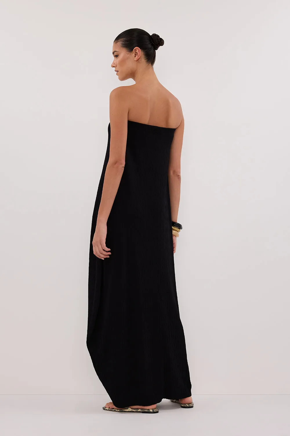 Work Vibe Contemporary Layer ALIAS BLACK TEXTURED KNIT STRAPLESS MIDI DRESS