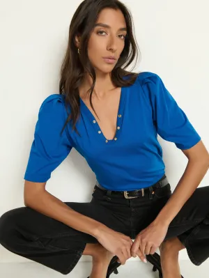 Nahal Top Layer-Friendly Cozy Style