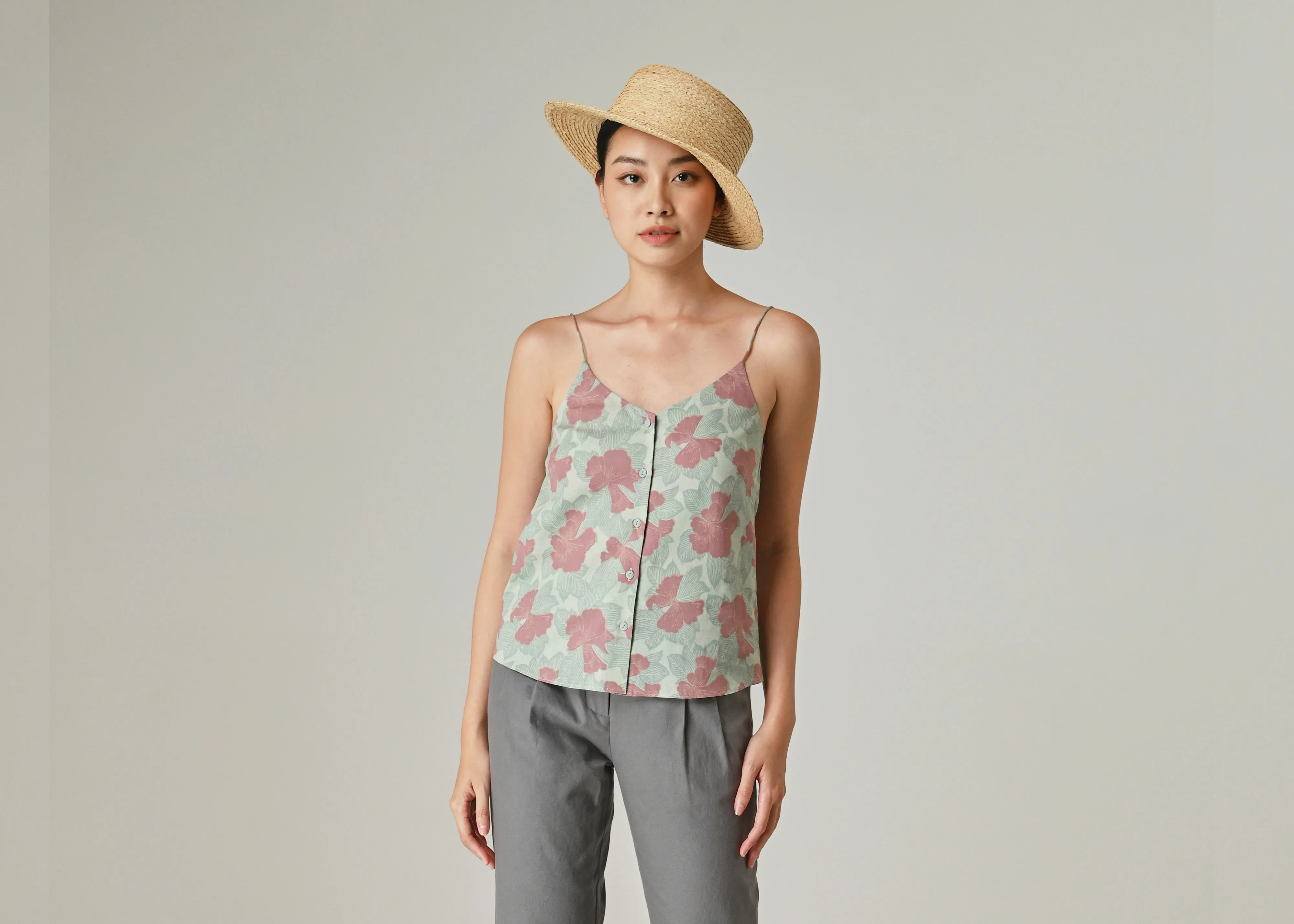 OdorResistant Shimmer Core CLEMATIS - HIDDEN GARDEN LICHEN