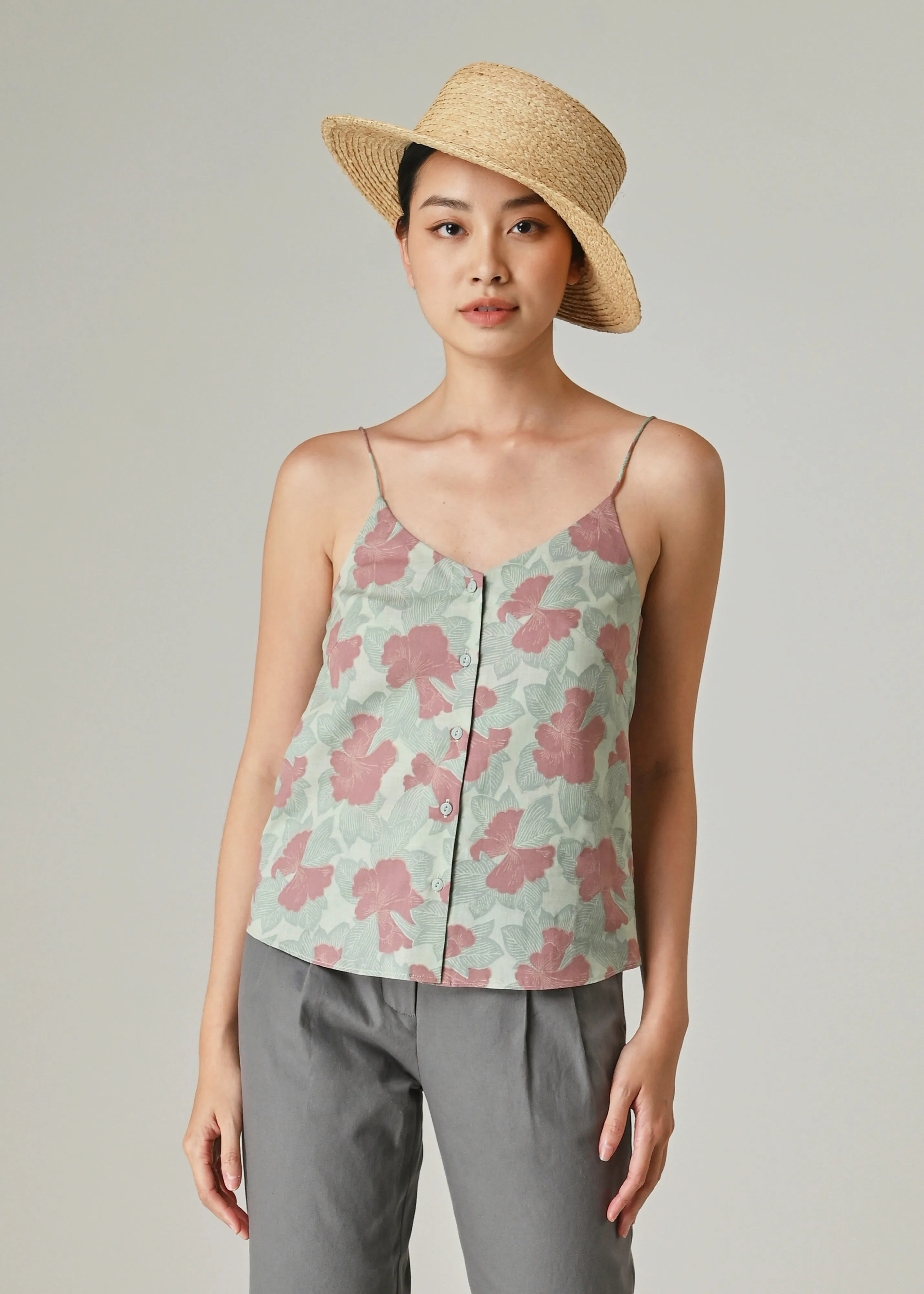 Polish Glow CLEMATIS - HIDDEN GARDEN LICHEN