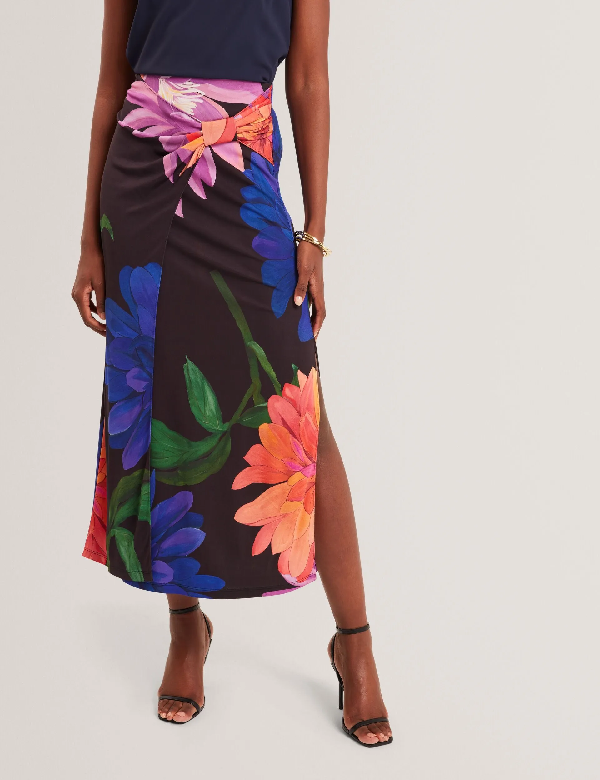 VARNIA | BLACK Casual Style Laidback Style