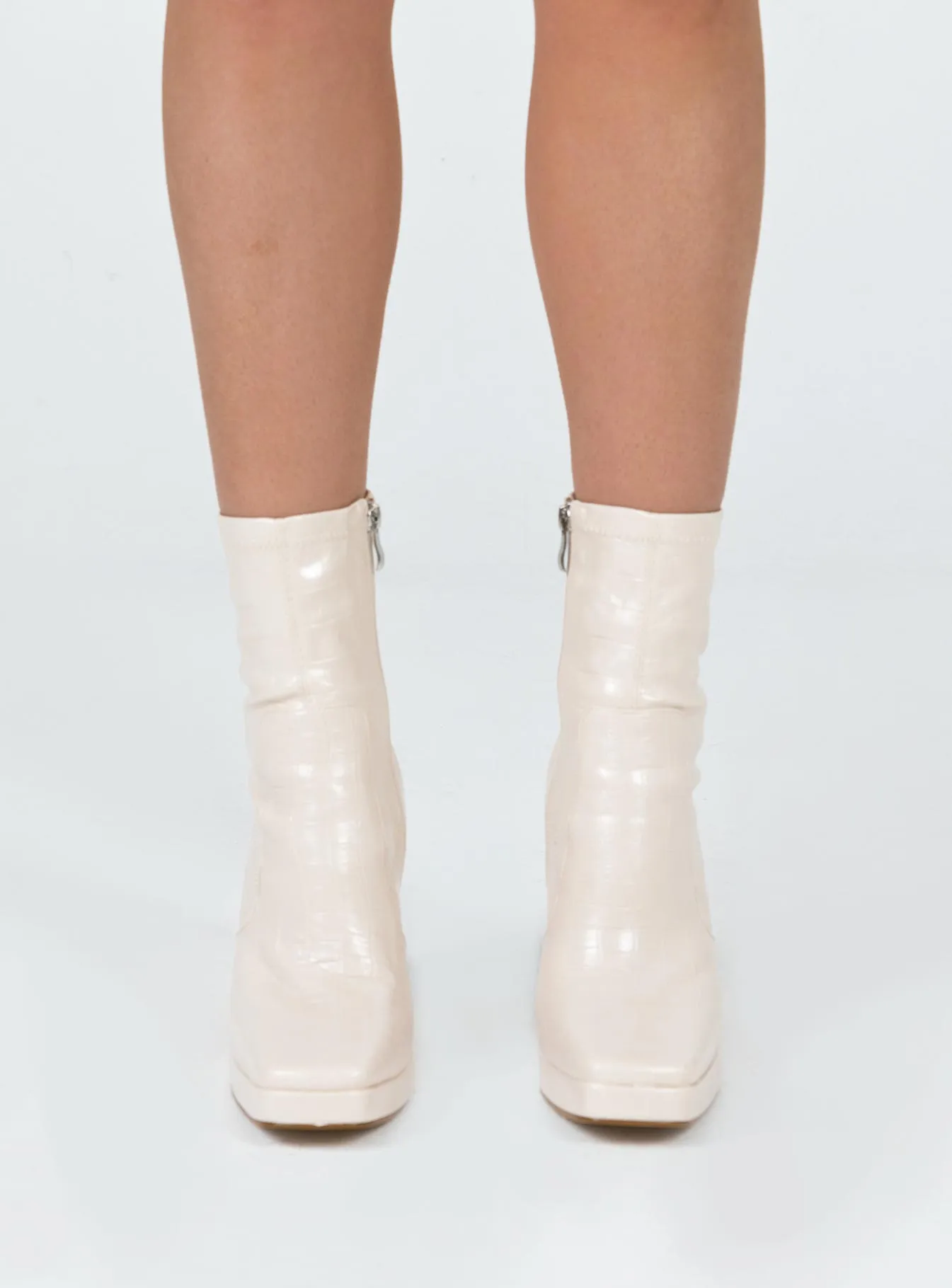 Eastern Boots Beige Croc Stable Landing Fast Ride Fit