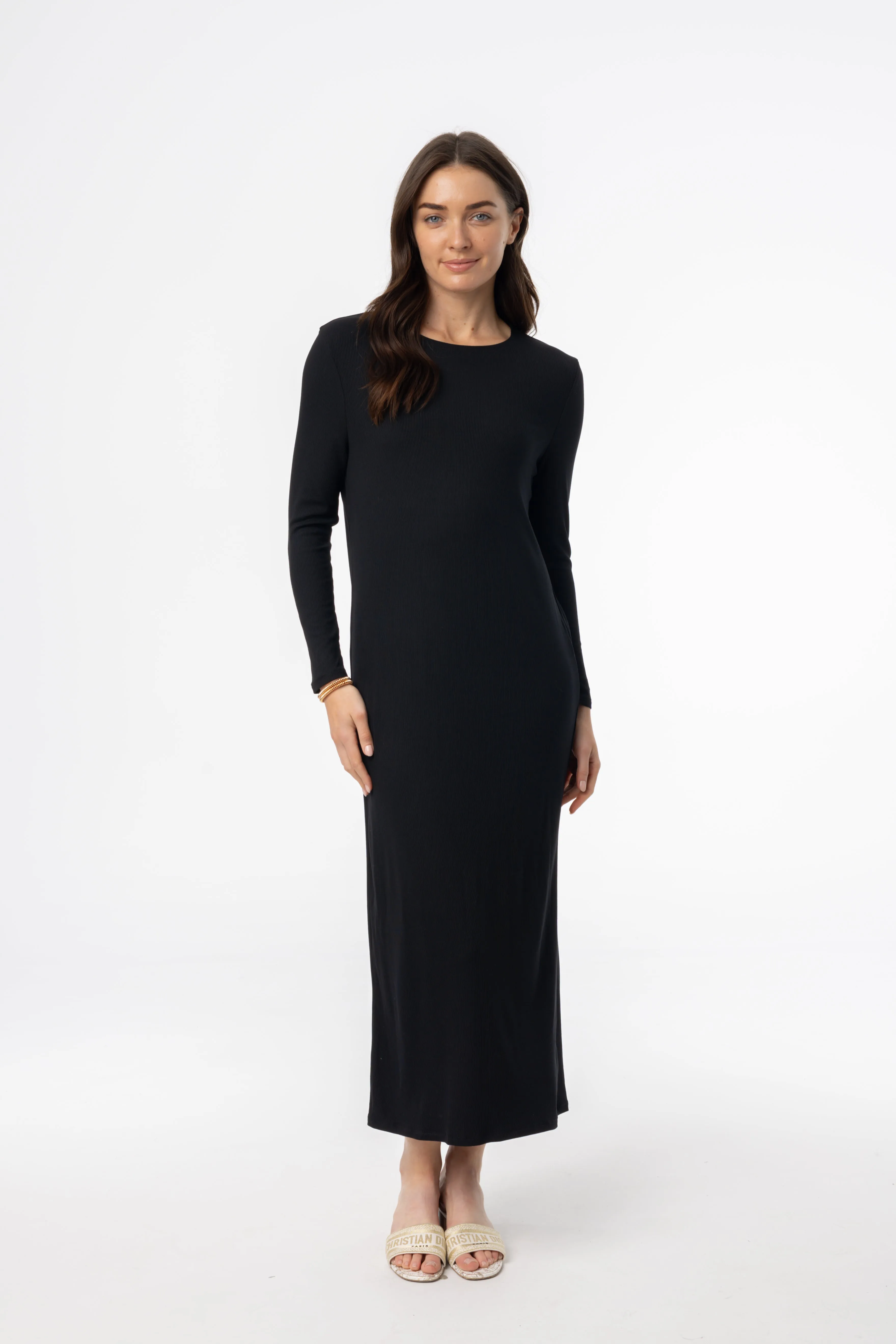 Black Basic Maxi Polished Layer Minimalist Look