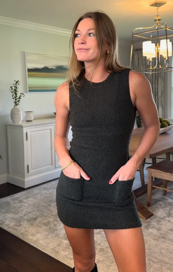 Red-Carpet Delia Dress