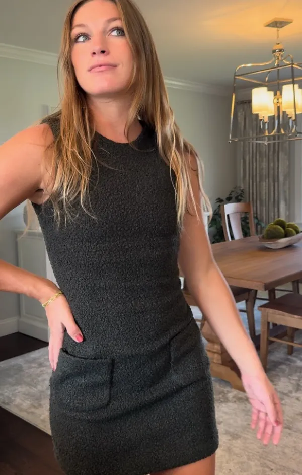 SeamlessConstruction Simple Profile Delia Dress