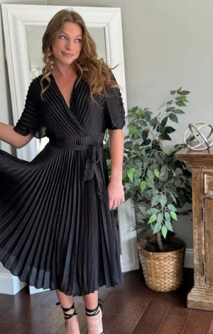 Diane Dress Classic and Chic