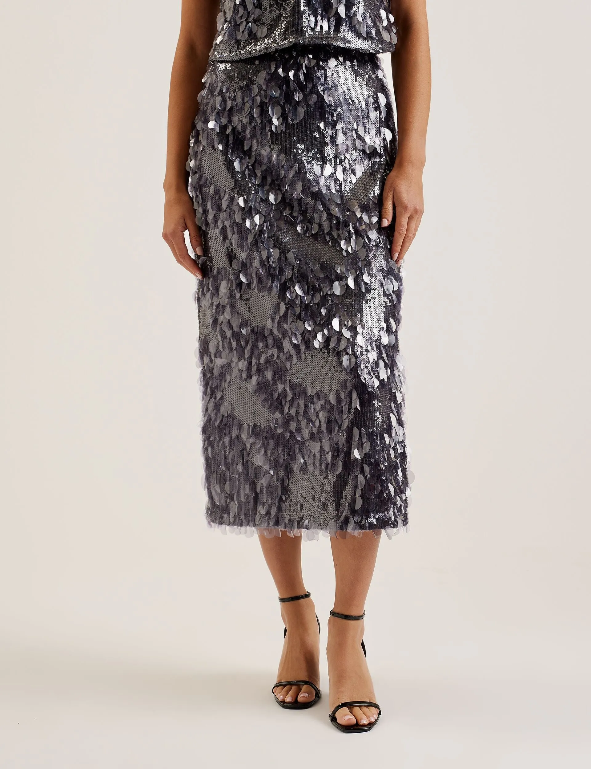 Cool Details Smooth Texture DORIDA | DK-GREY