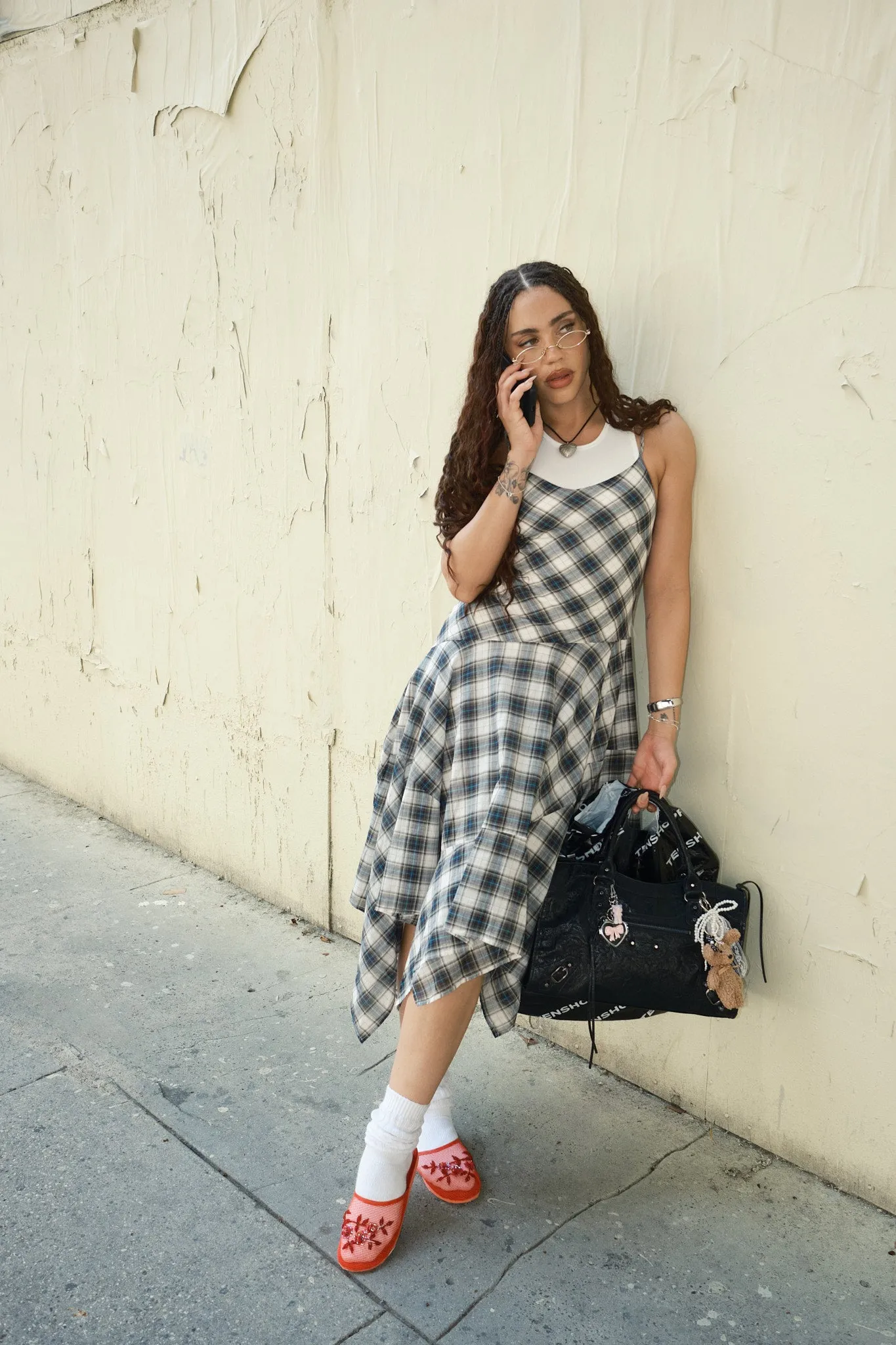 DROP WAIST PLAID SLEEVELESS MIDI DRESS Skin Hug Lux Look
