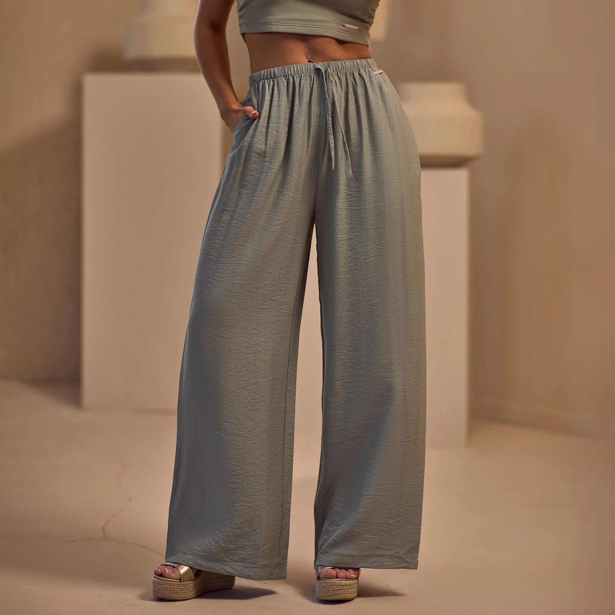 Relaxed Comfort Fit Lightweight Fit Gym King Signature Woven Trousers - Sage