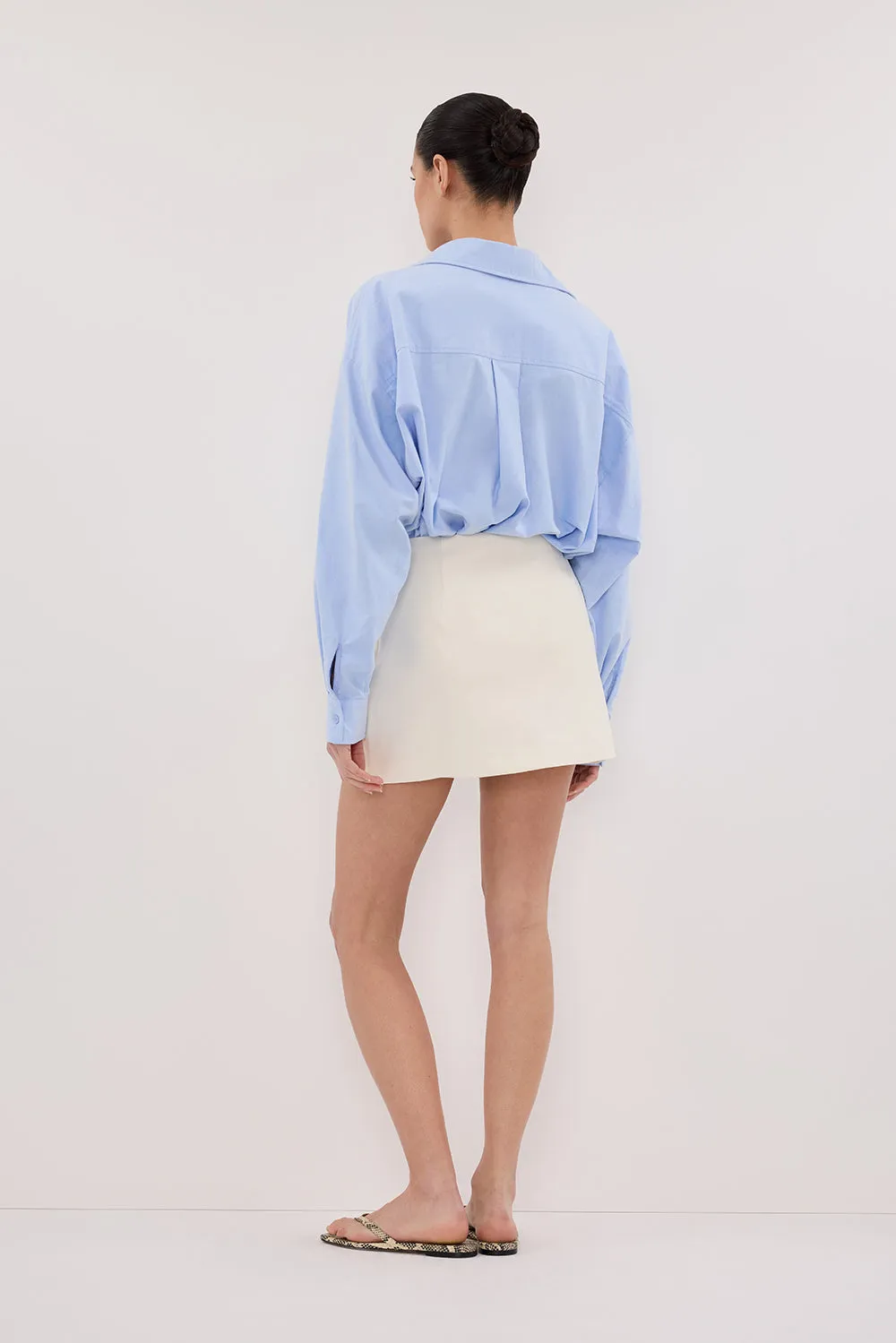 SOHO CREAM SKORT Handmade Quality Button Details