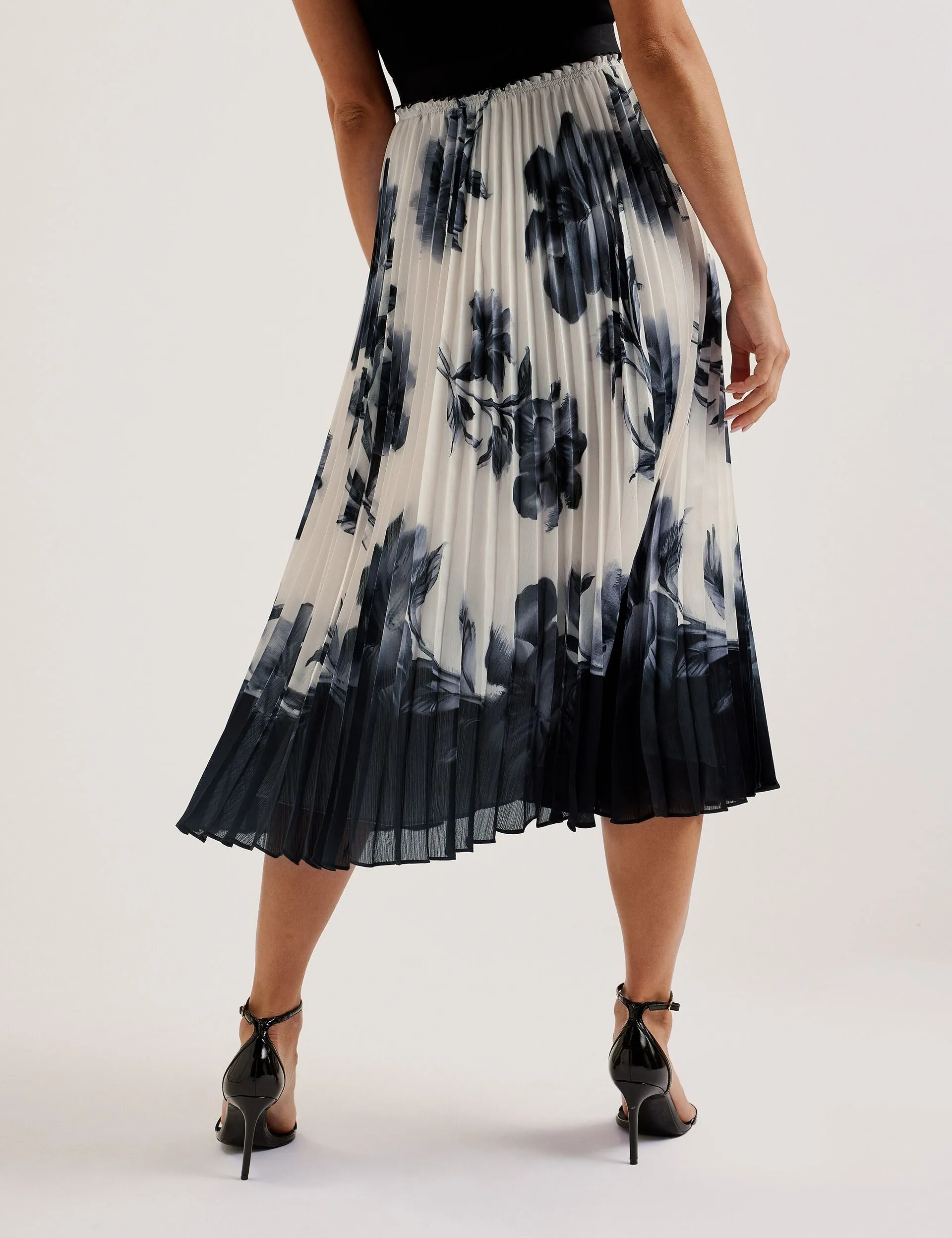 EMISTA | IVORY Everyday Vibe