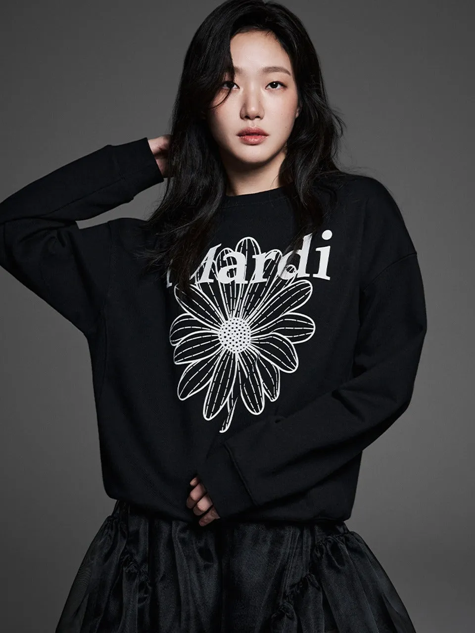 anti shrinking Seasonal Collection SWEATSHIRT FLOWERMARDI_BLACK WHITE