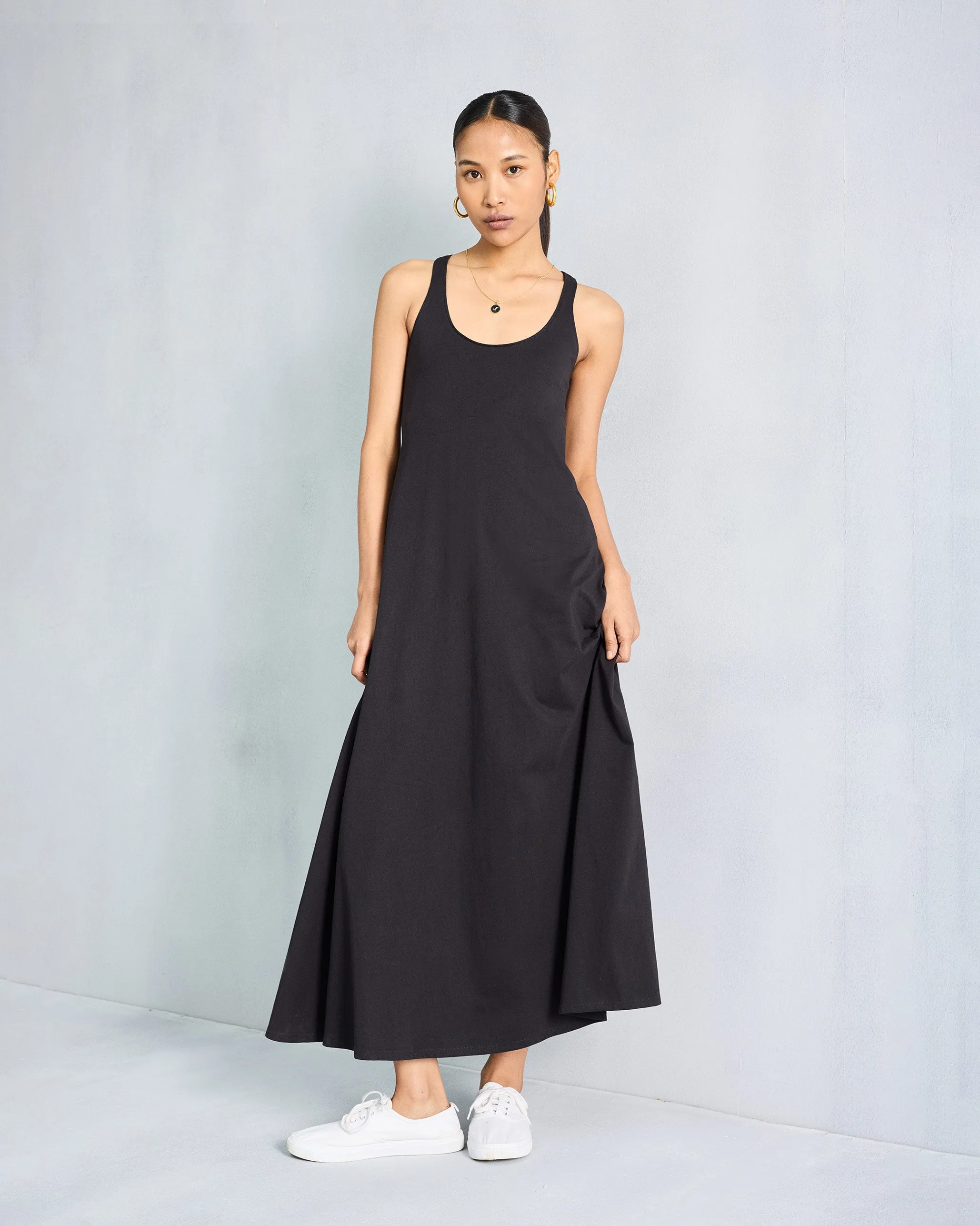 Minimalist feel ReversibleStyle Esther Dress - Black