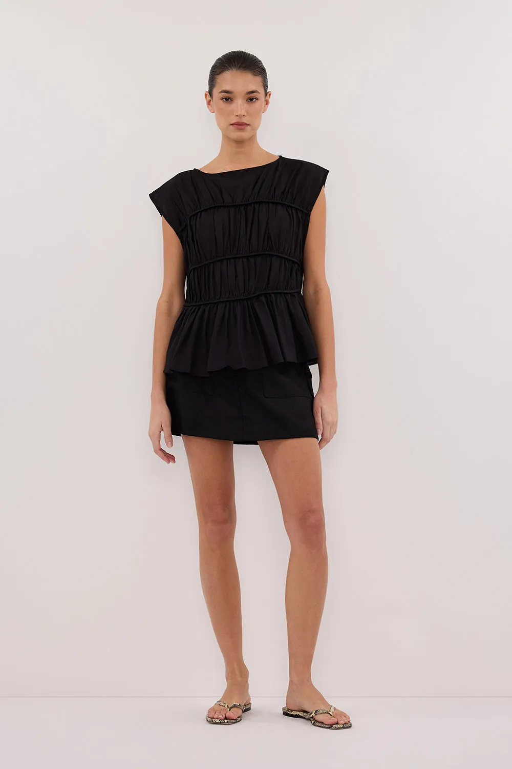 Season To Season EVA BLACK LINEN SKORT