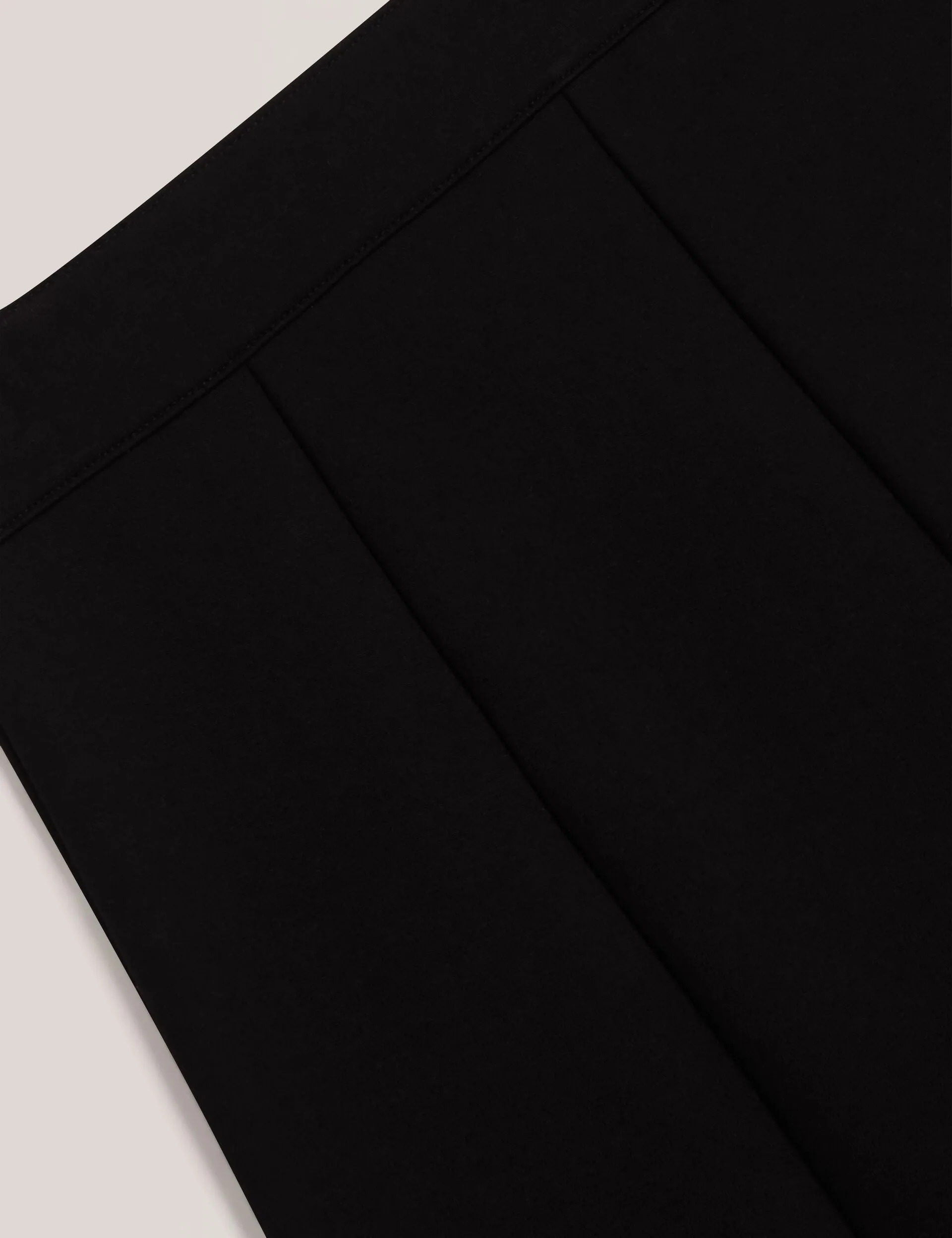 FELINDA | BLACK Handmade Fit