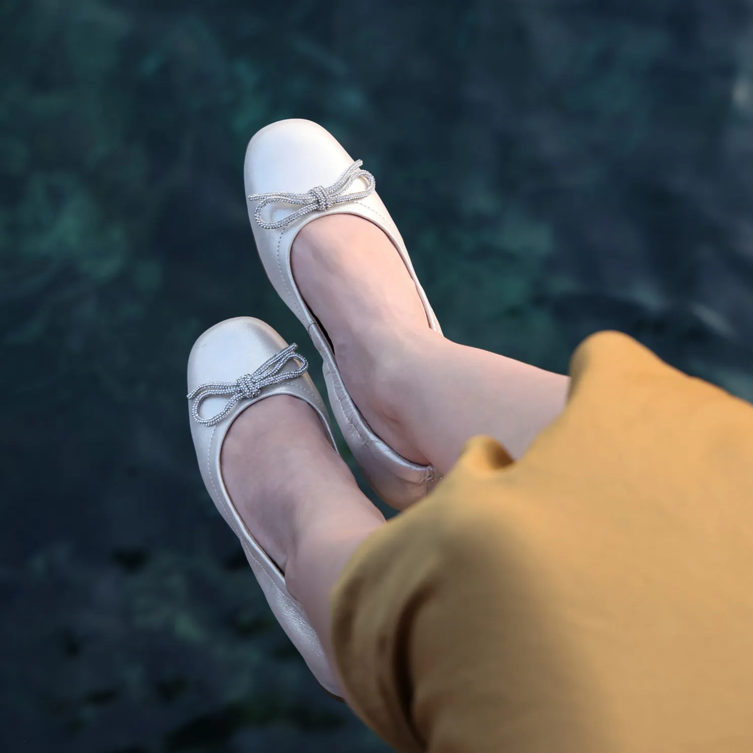 Family Time Dual Density Foam Layers Cadence Bow